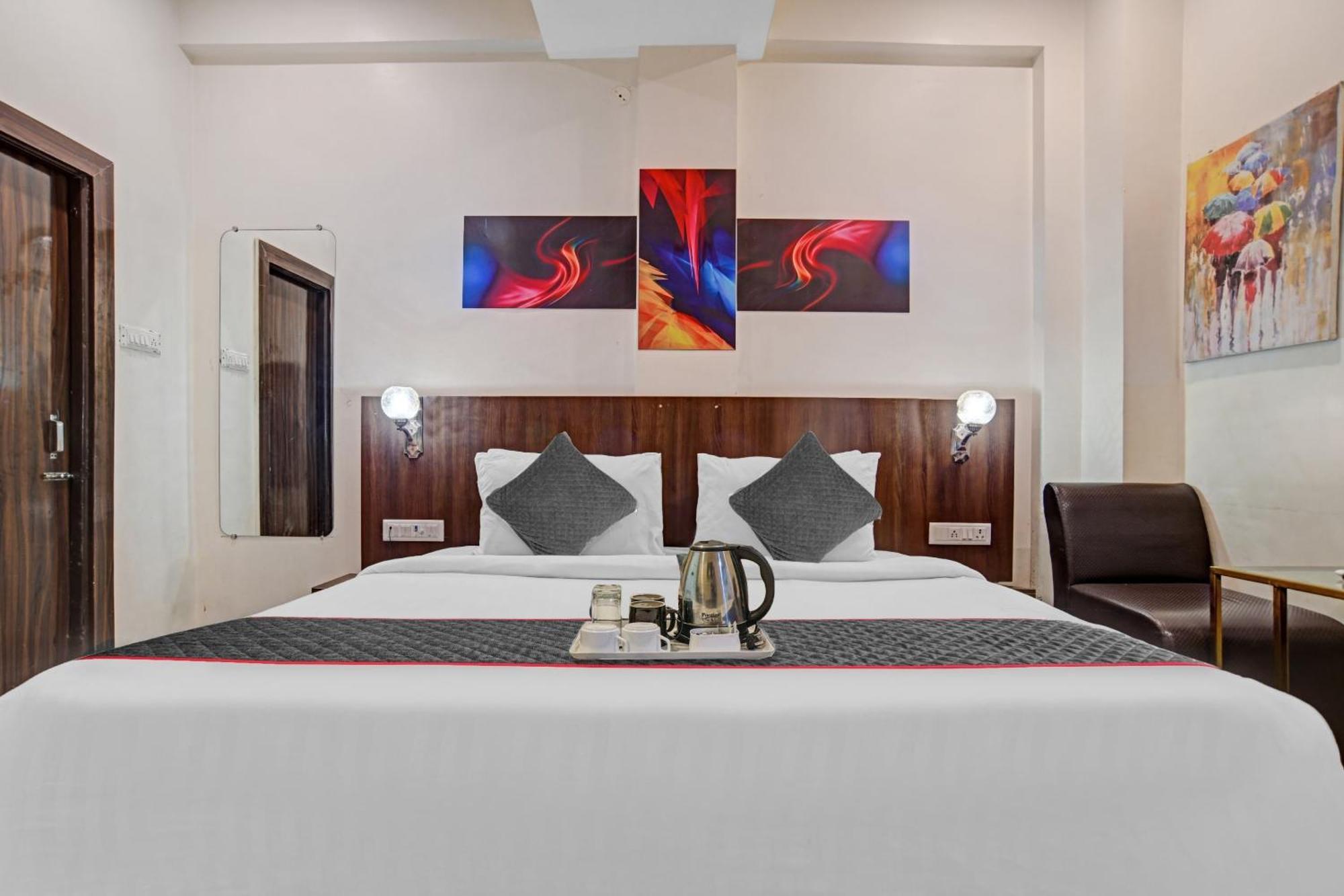 Super O Benchmark Hotel Indore