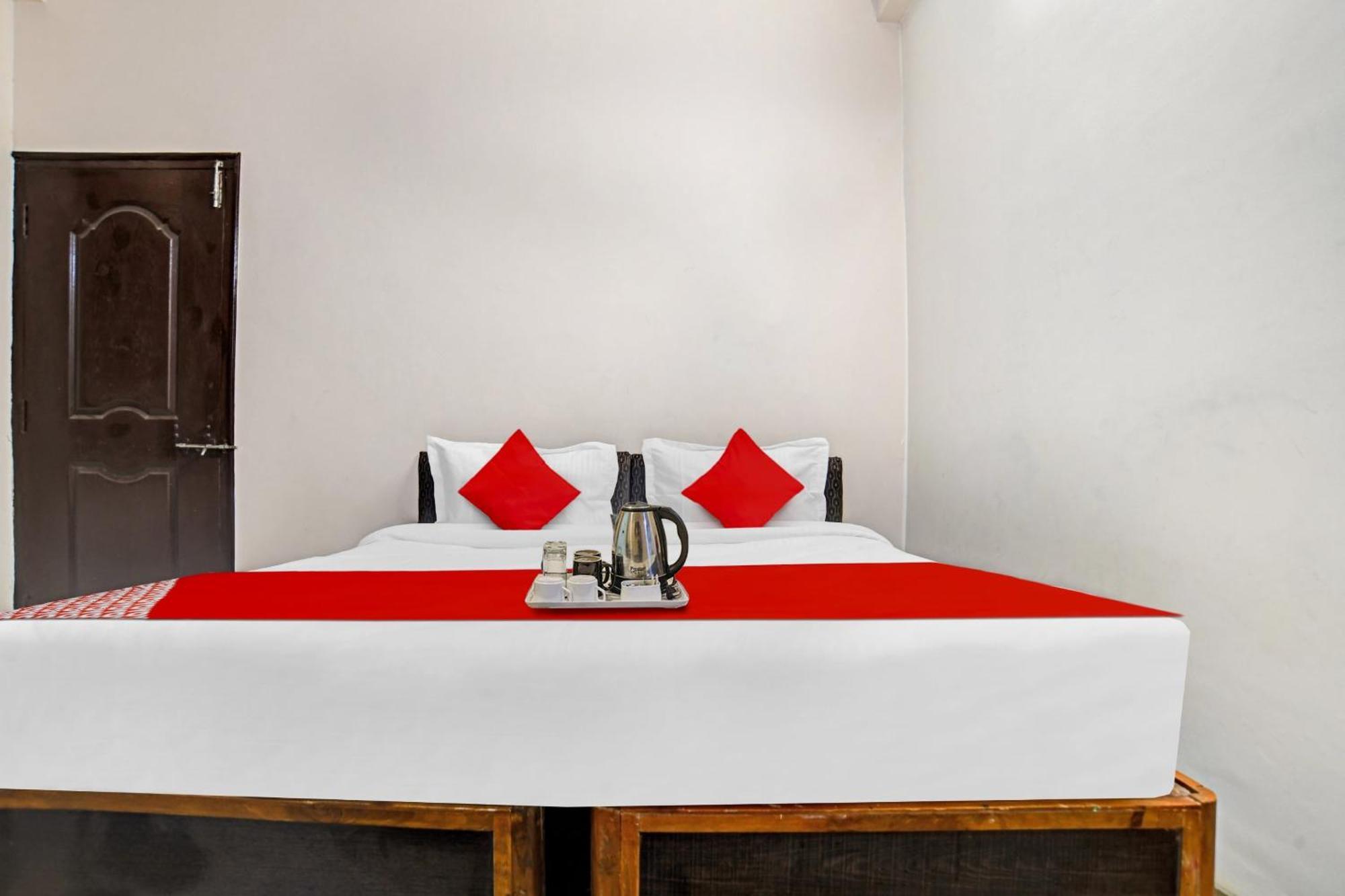 Hotel Spot On 49263 Silver Peace Indore