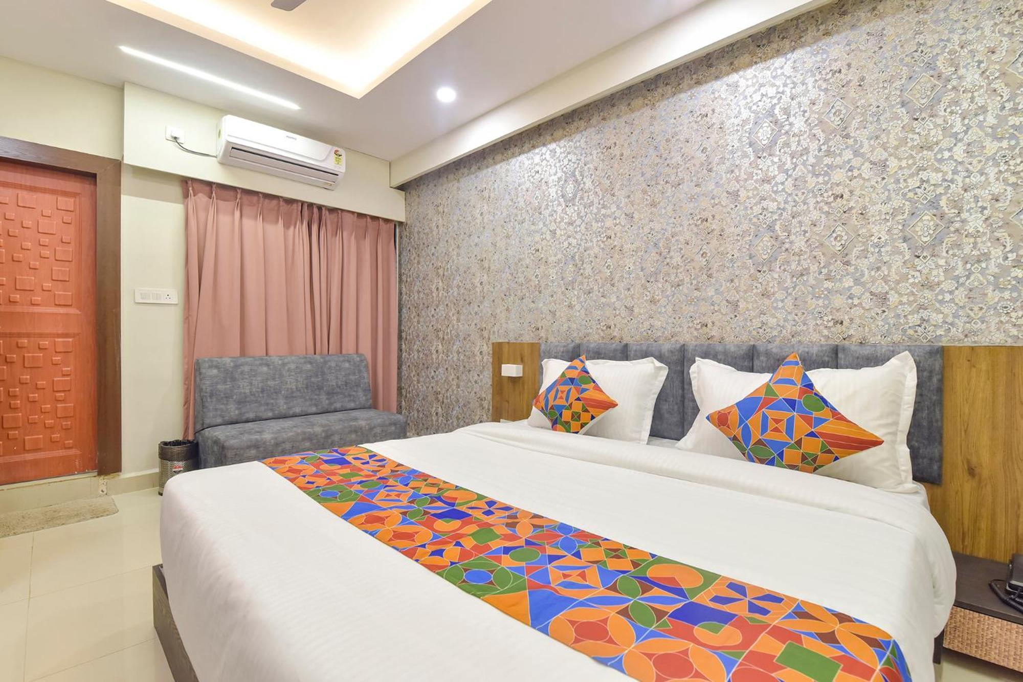 Fabhotel The Max Glory Indore