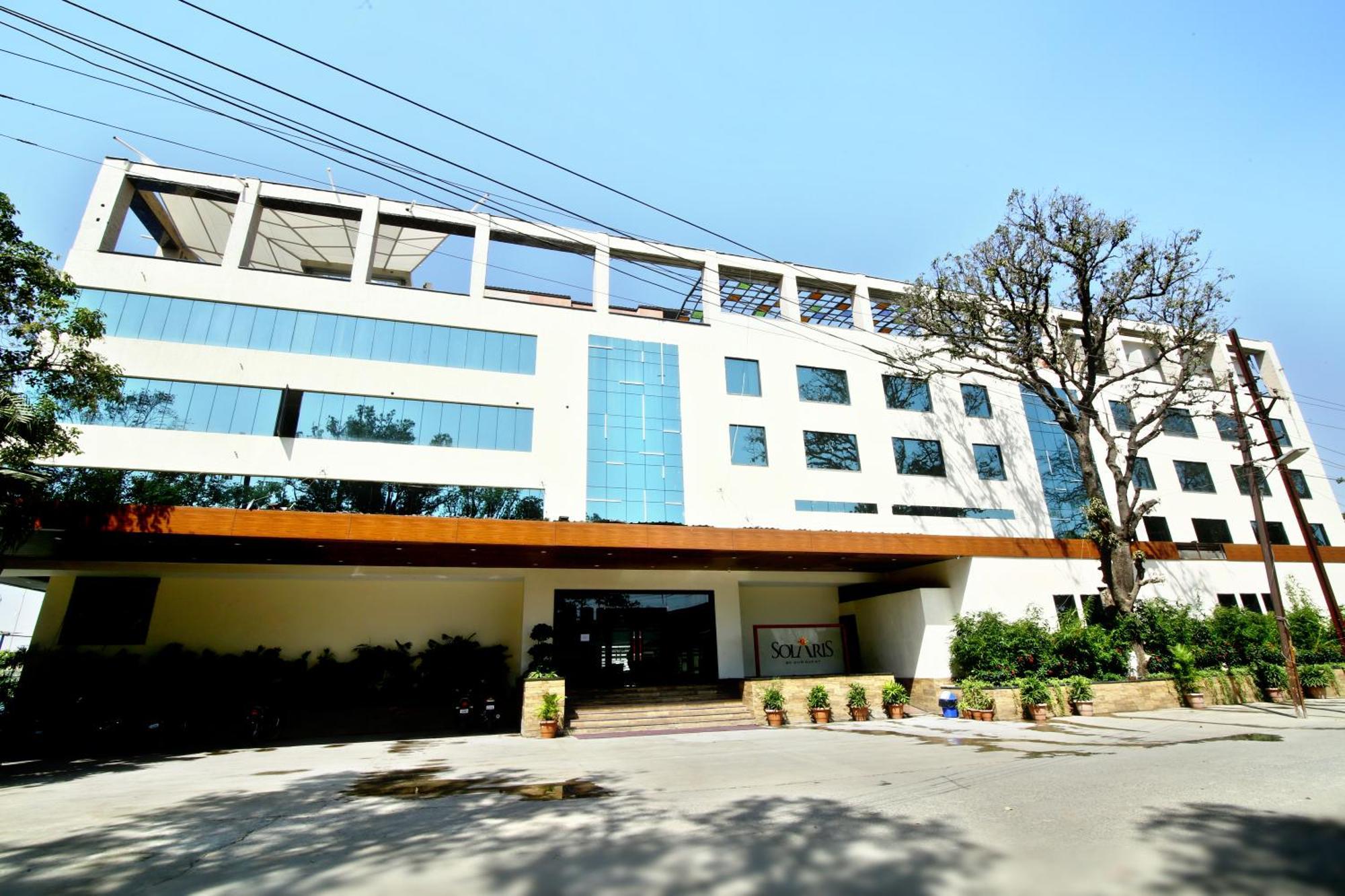 Solaris * Indore