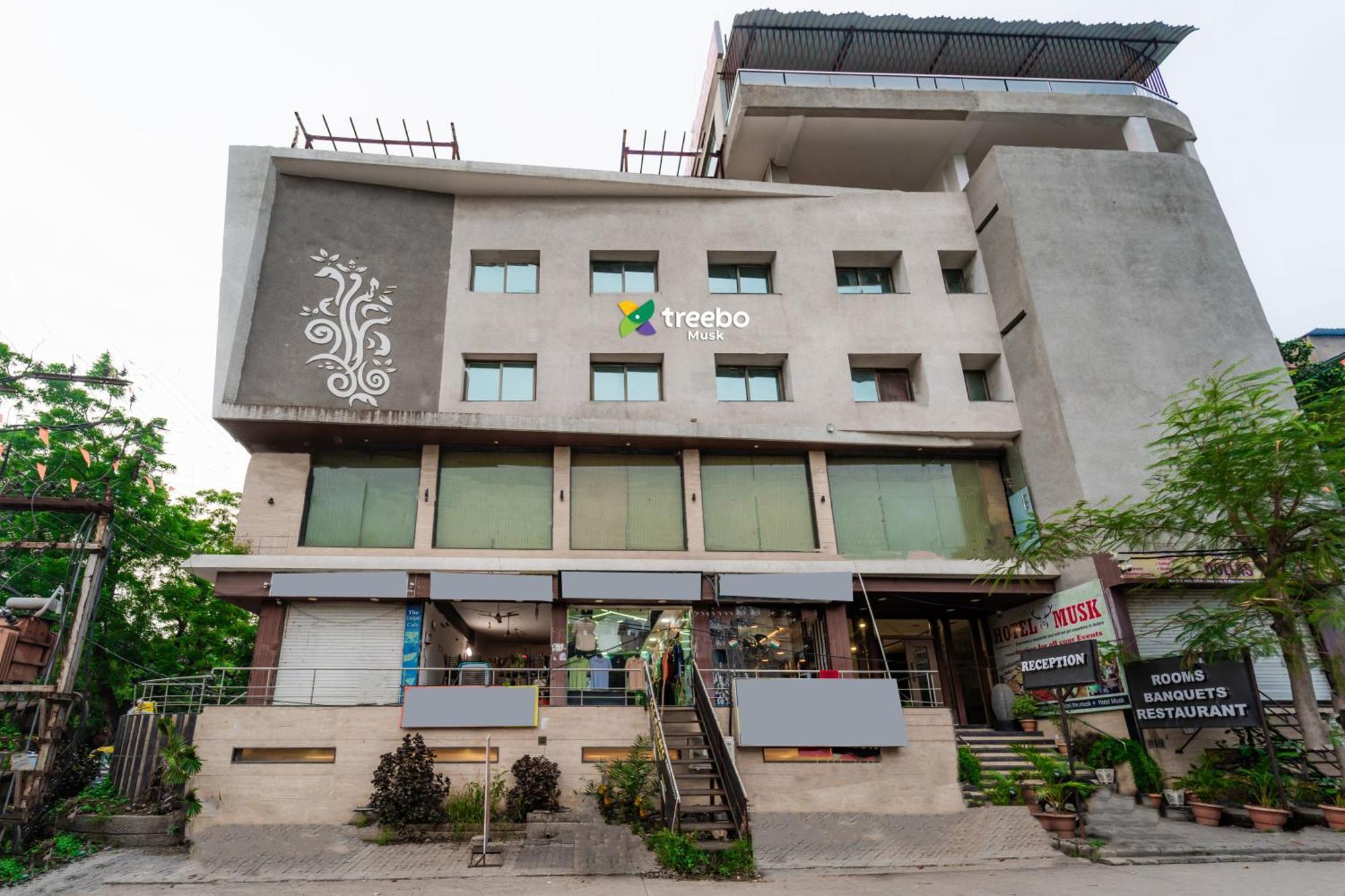 Treebo Musk Hotel 3*