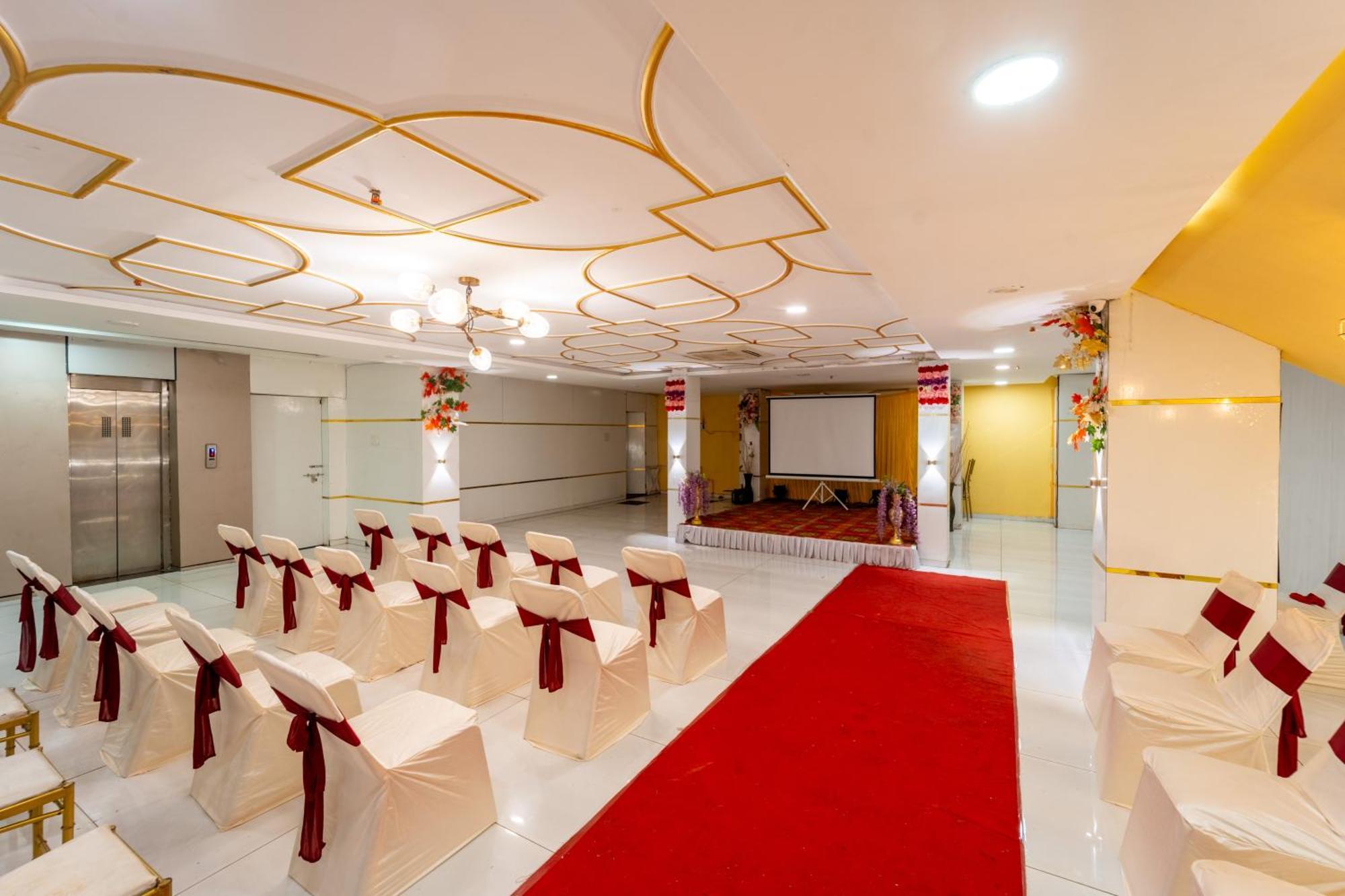 Treebo Musk Indore