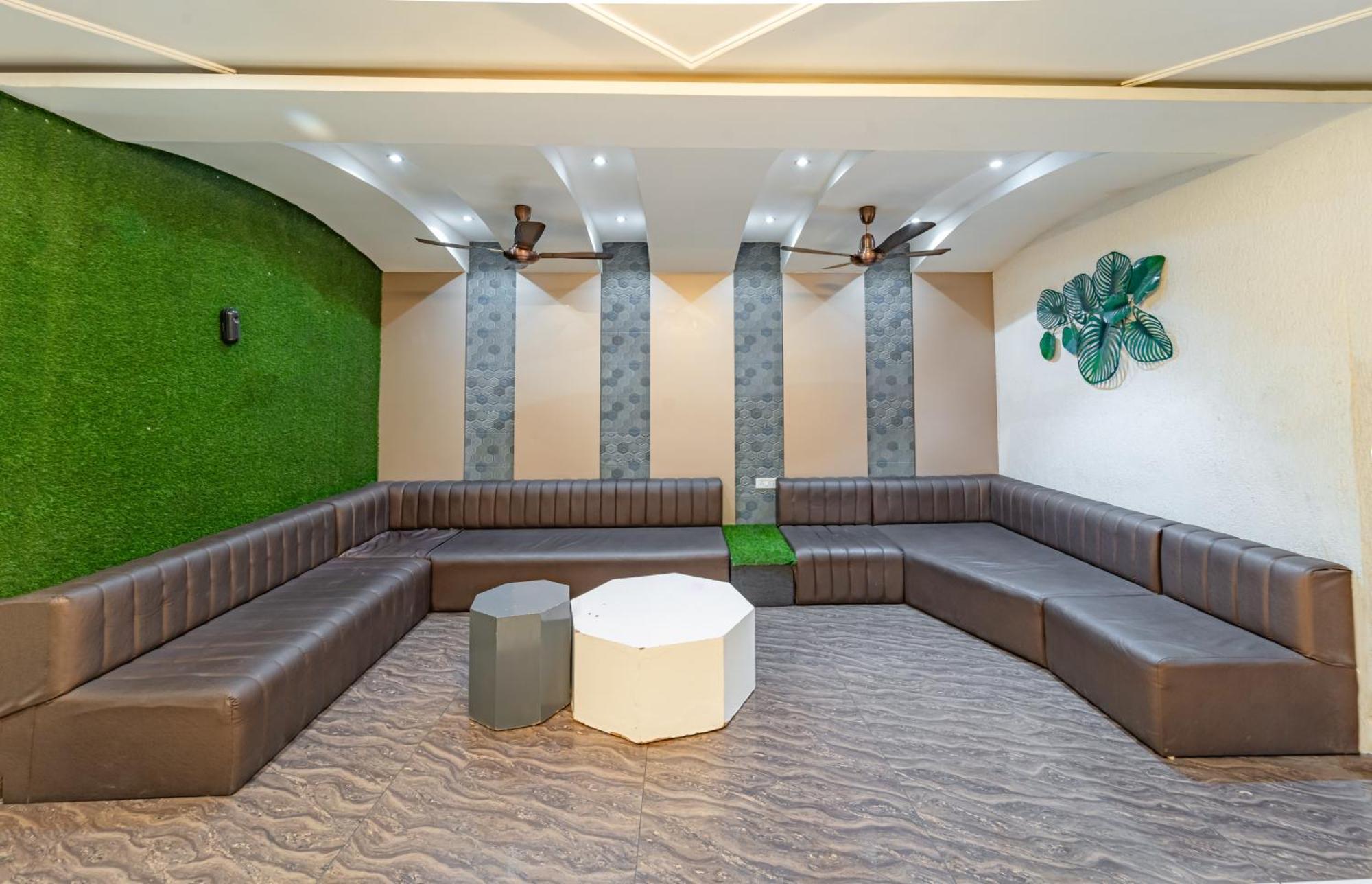 Treebo Musk Hotel 3*