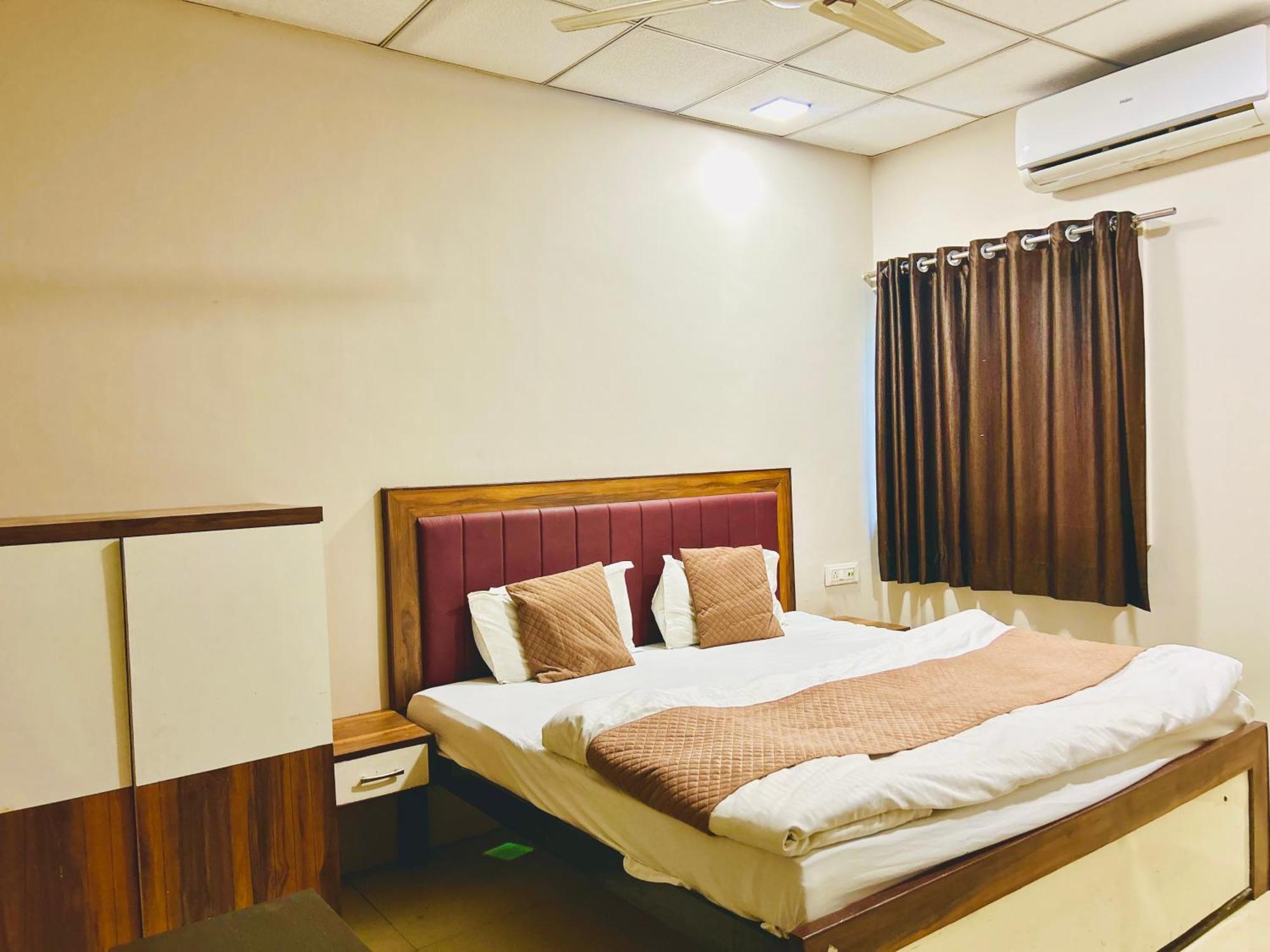 Hotel Jagtara Residency Indore