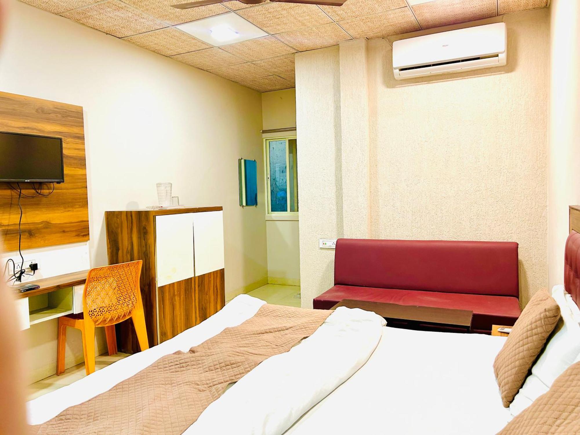 Jagtara Residency 3*