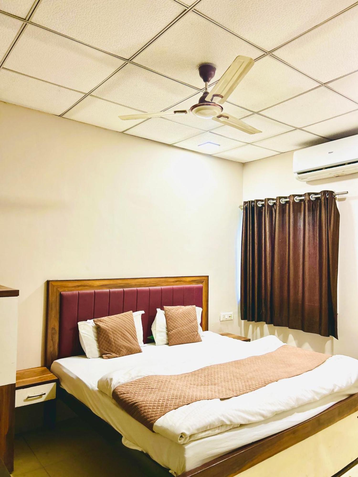 Hotel Jagtara Residency Indore