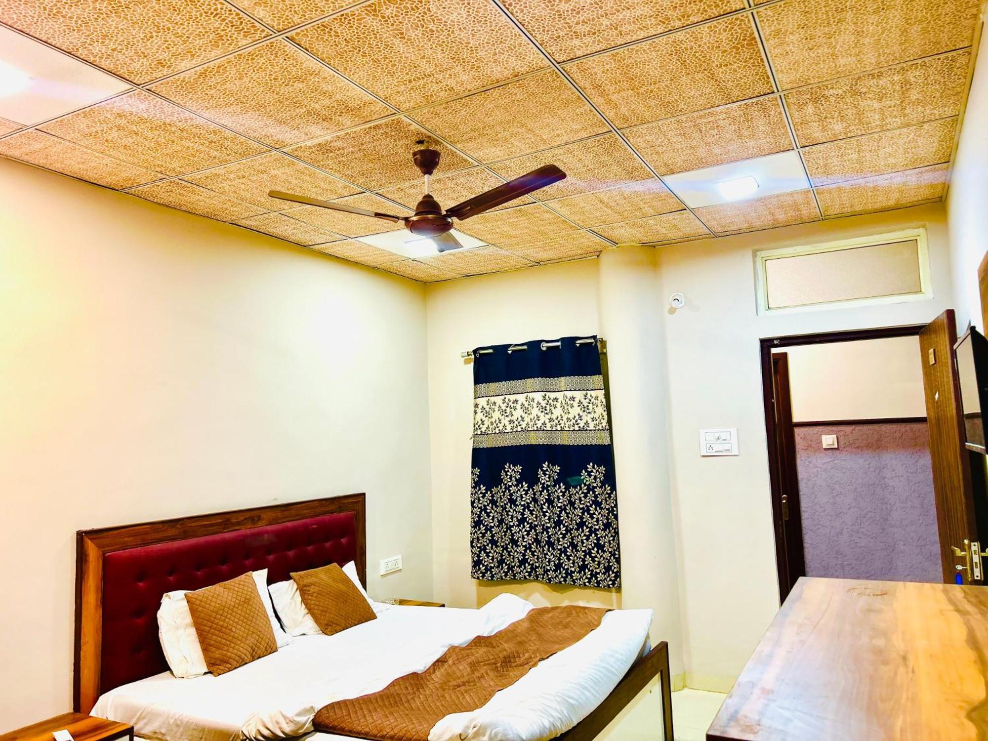 Hotel Jagtara Residency