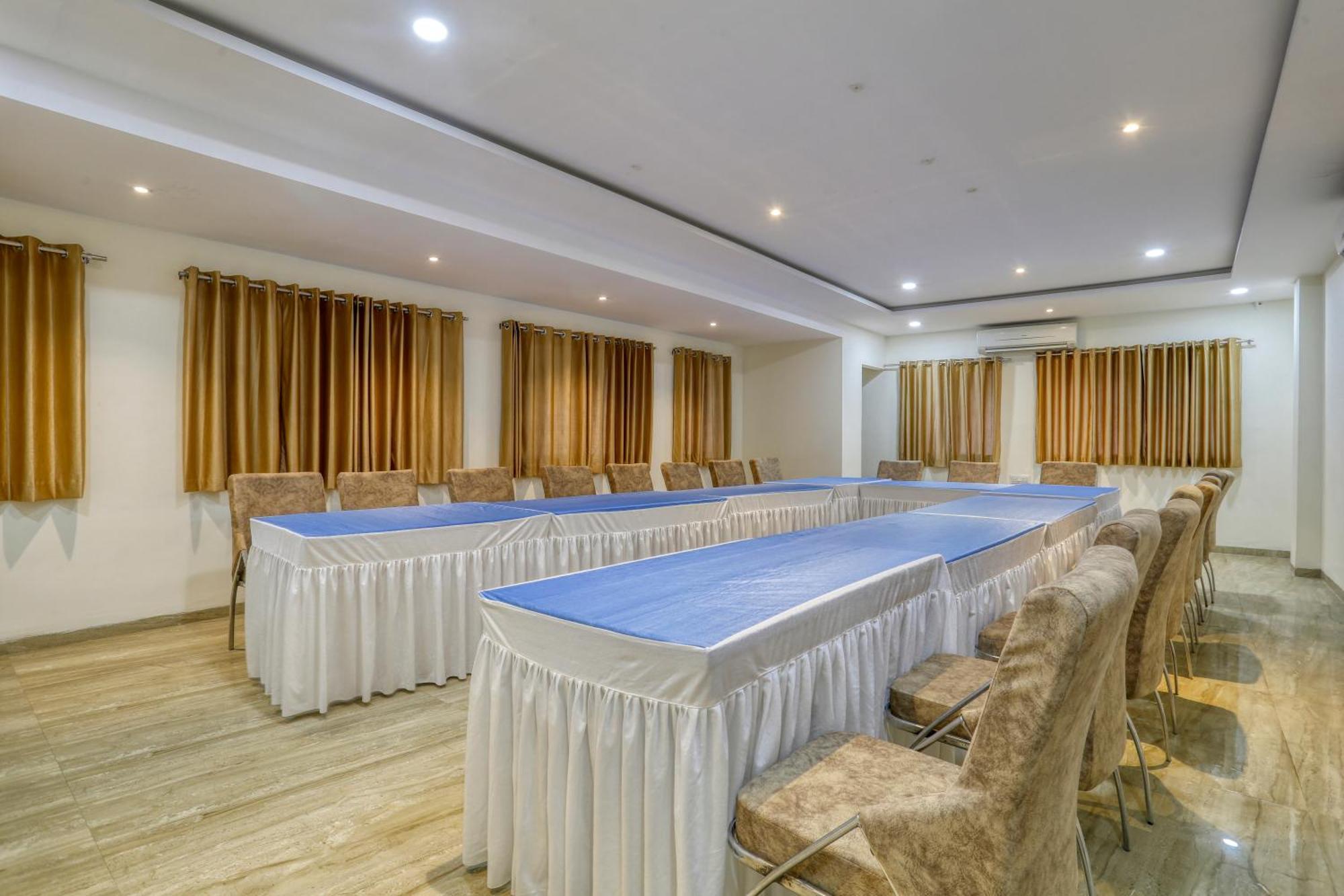 Konark - Vijay Nagar Hotel