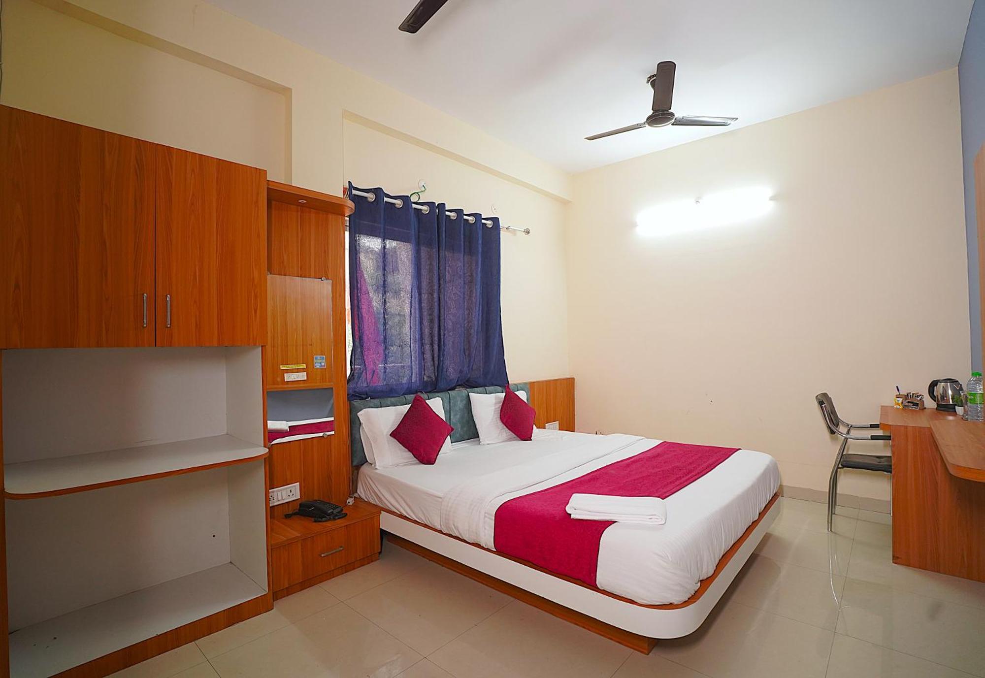 Hotel Inspira Residency- Near Bombay Hospital Indore