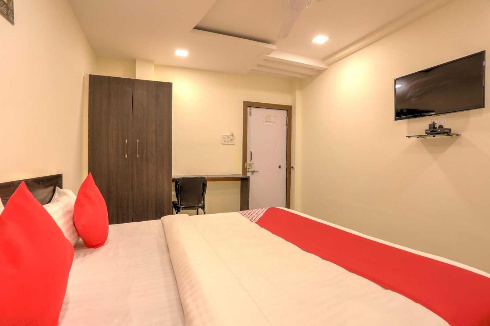 Hotel Super Collection O 7 Eleven