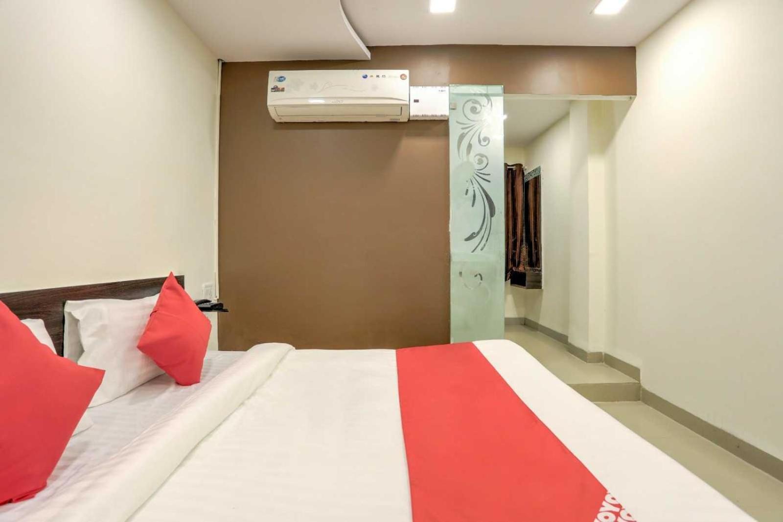 Super Collection O 7 Eleven Hotel
