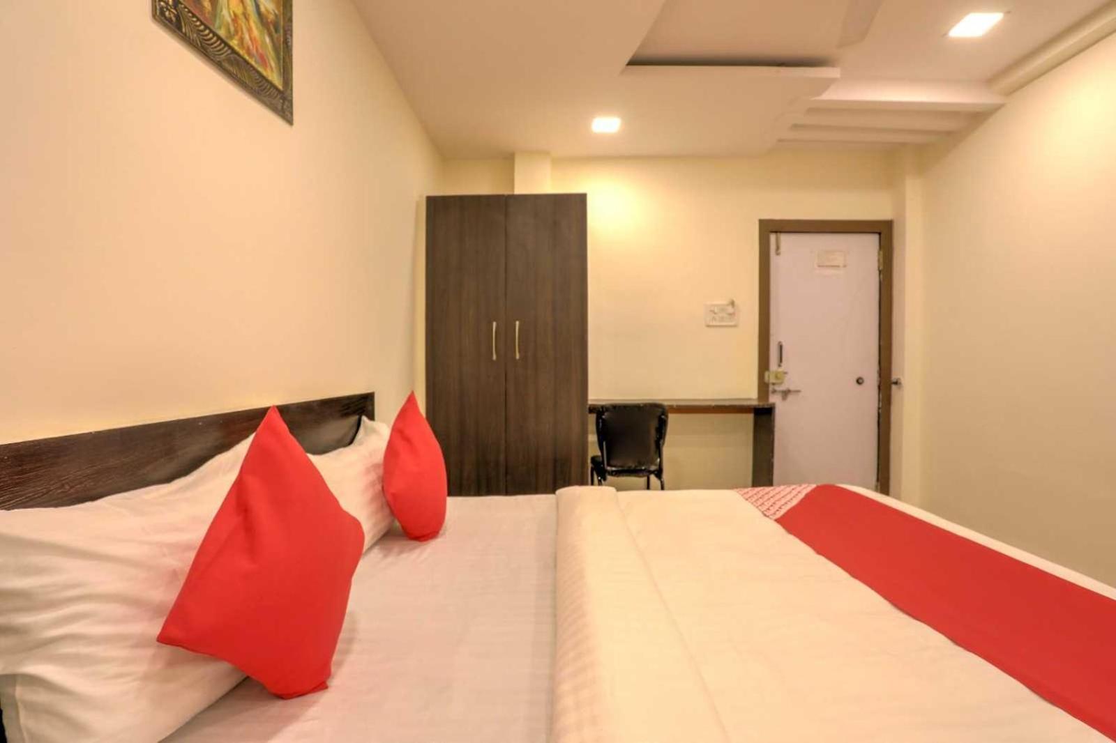 Hotel Super Collection O 7 Eleven