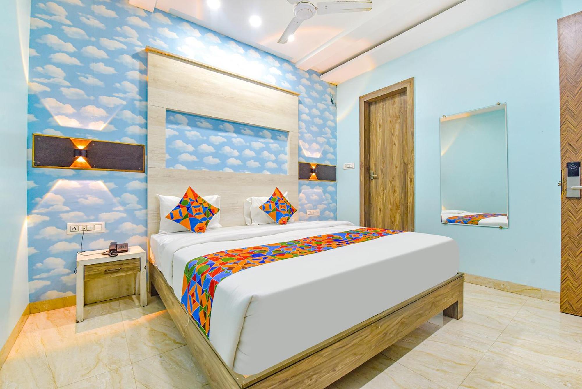 Fabhotel Shiv Chhaya Hotel