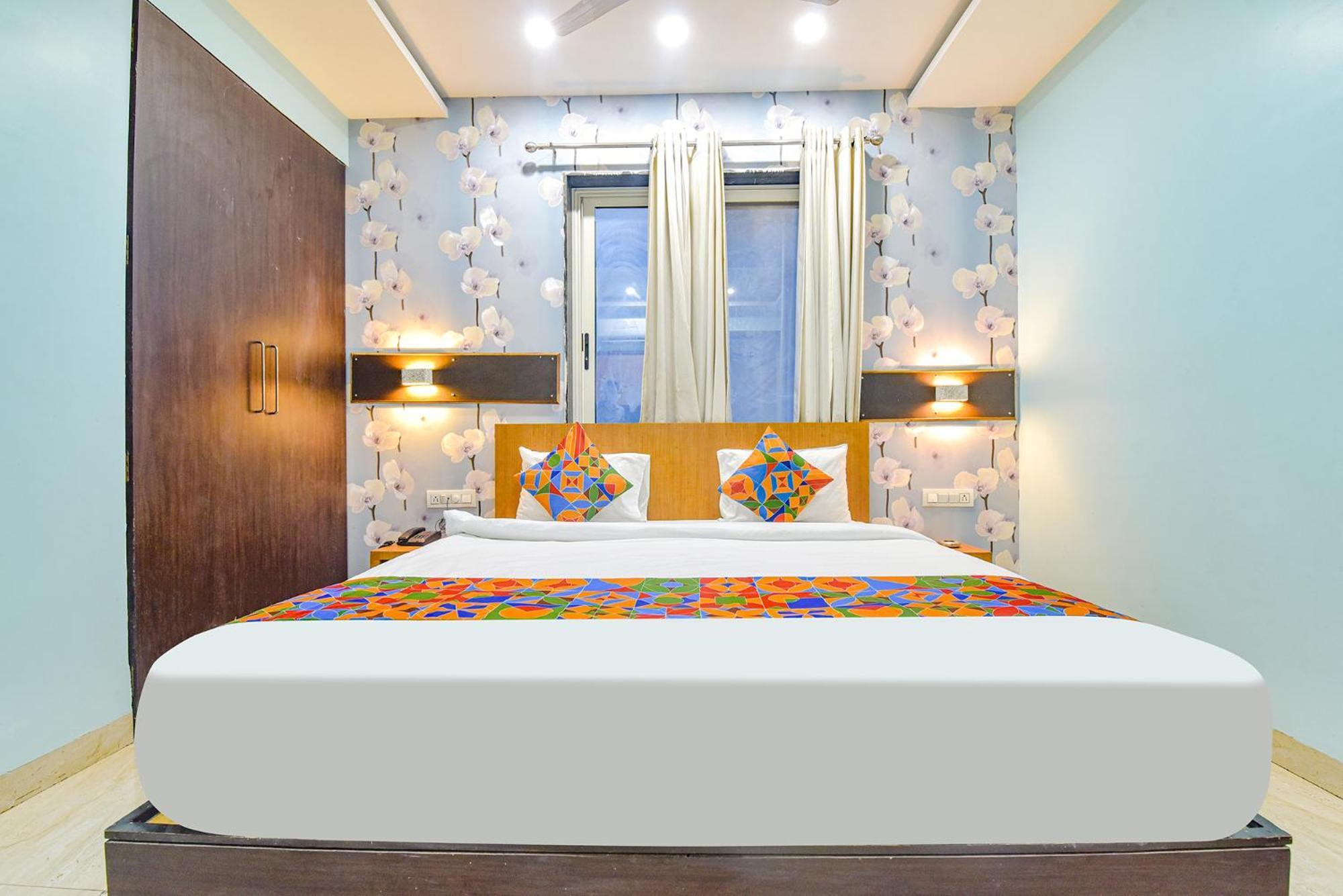 Fabhotel Shiv Chhaya Hotel