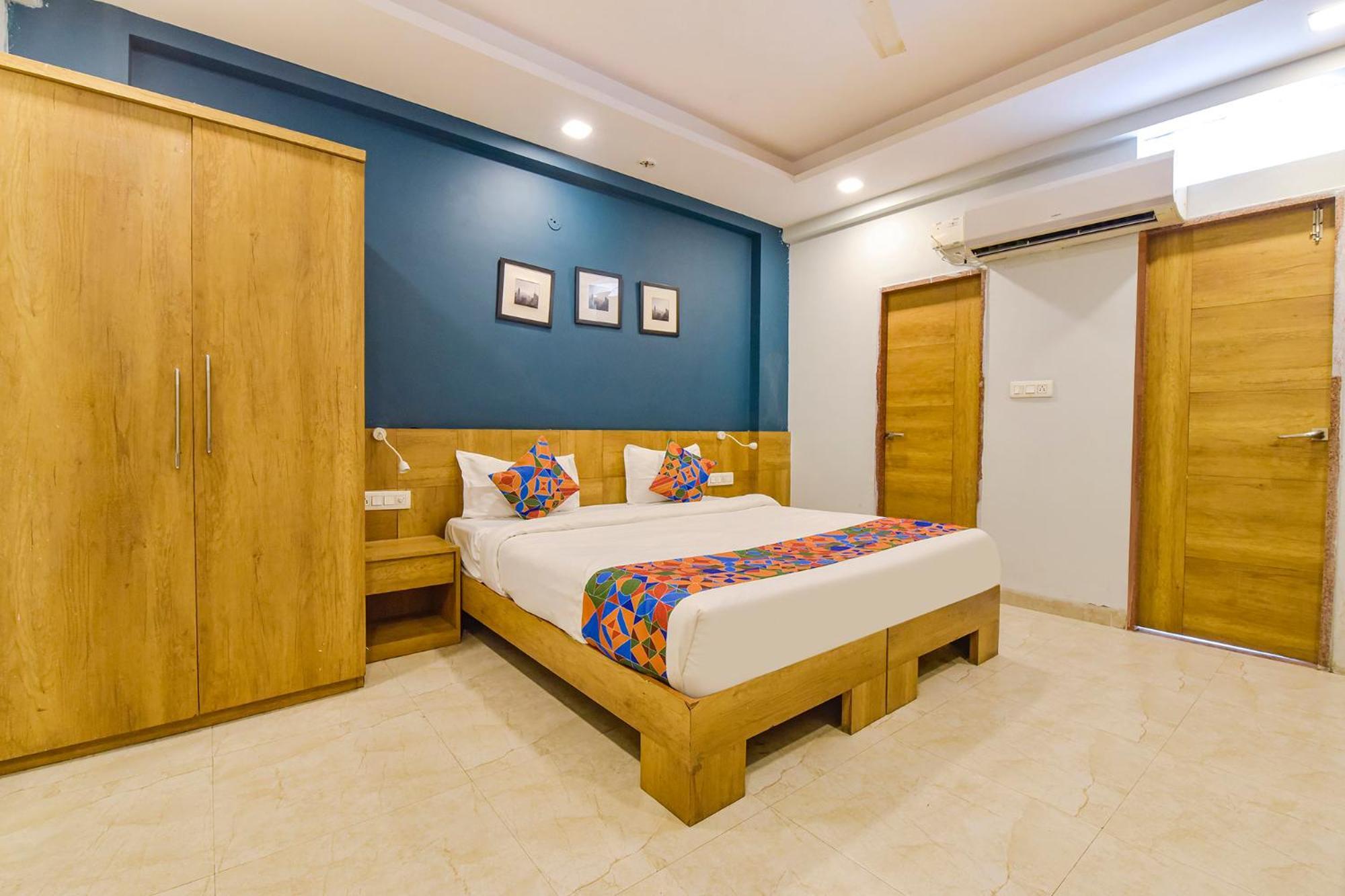 Fabhotel Rush Imperial