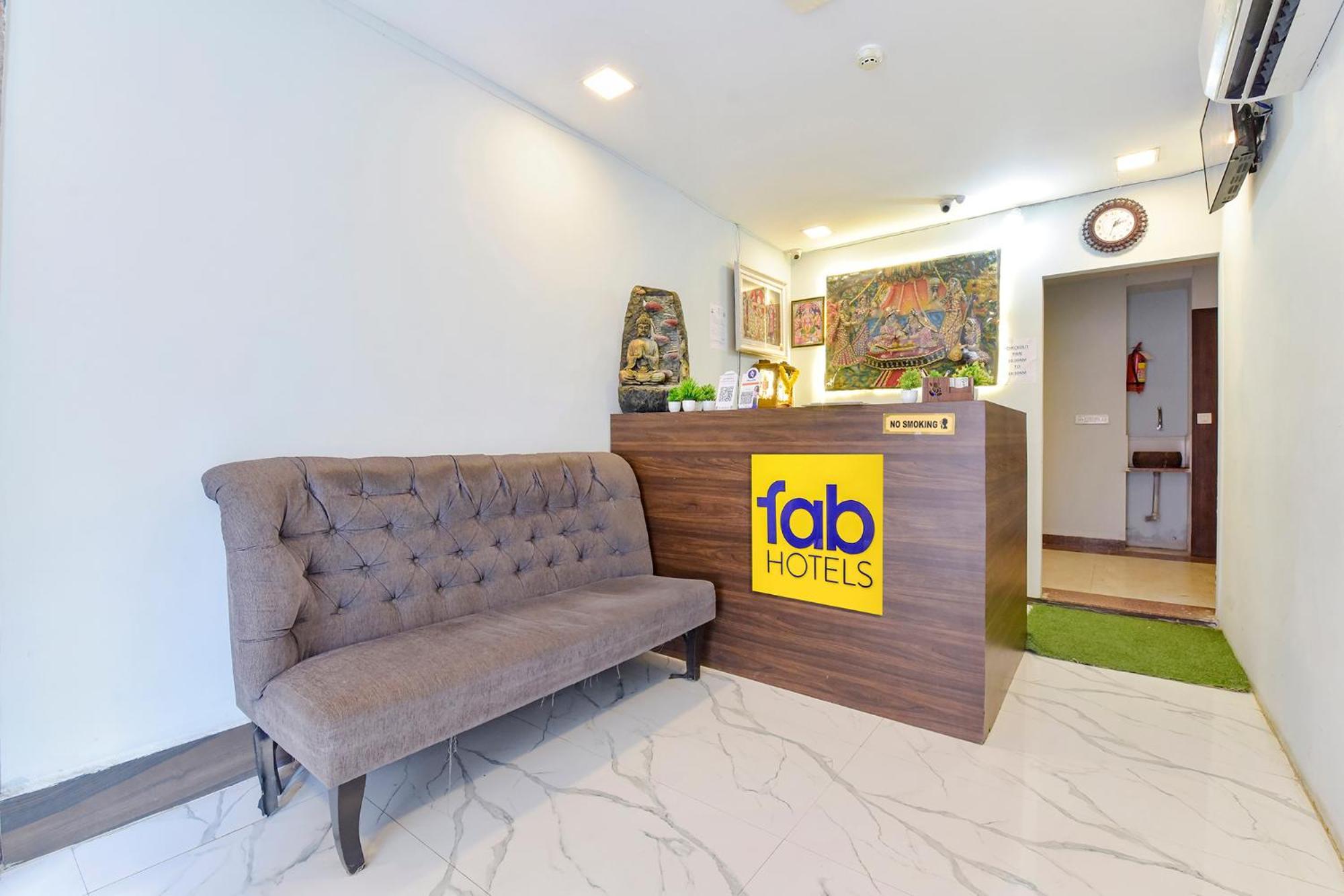 Hotel Fabhotel Rush Imperial