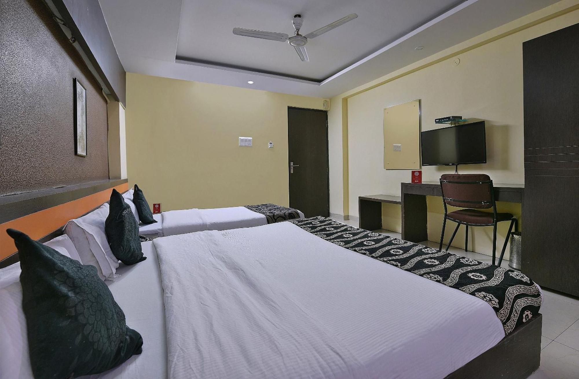 Collection O Diamond And Residences 4* Indore