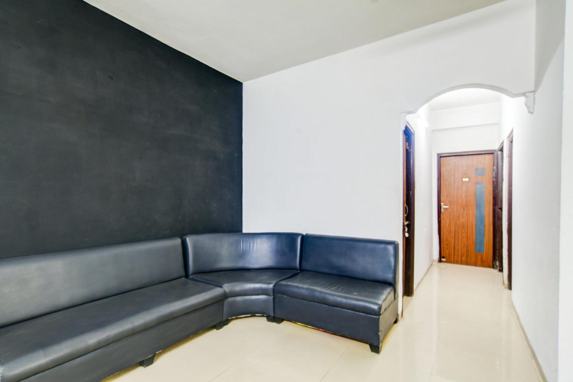 Super O Indraprasth Hotel
