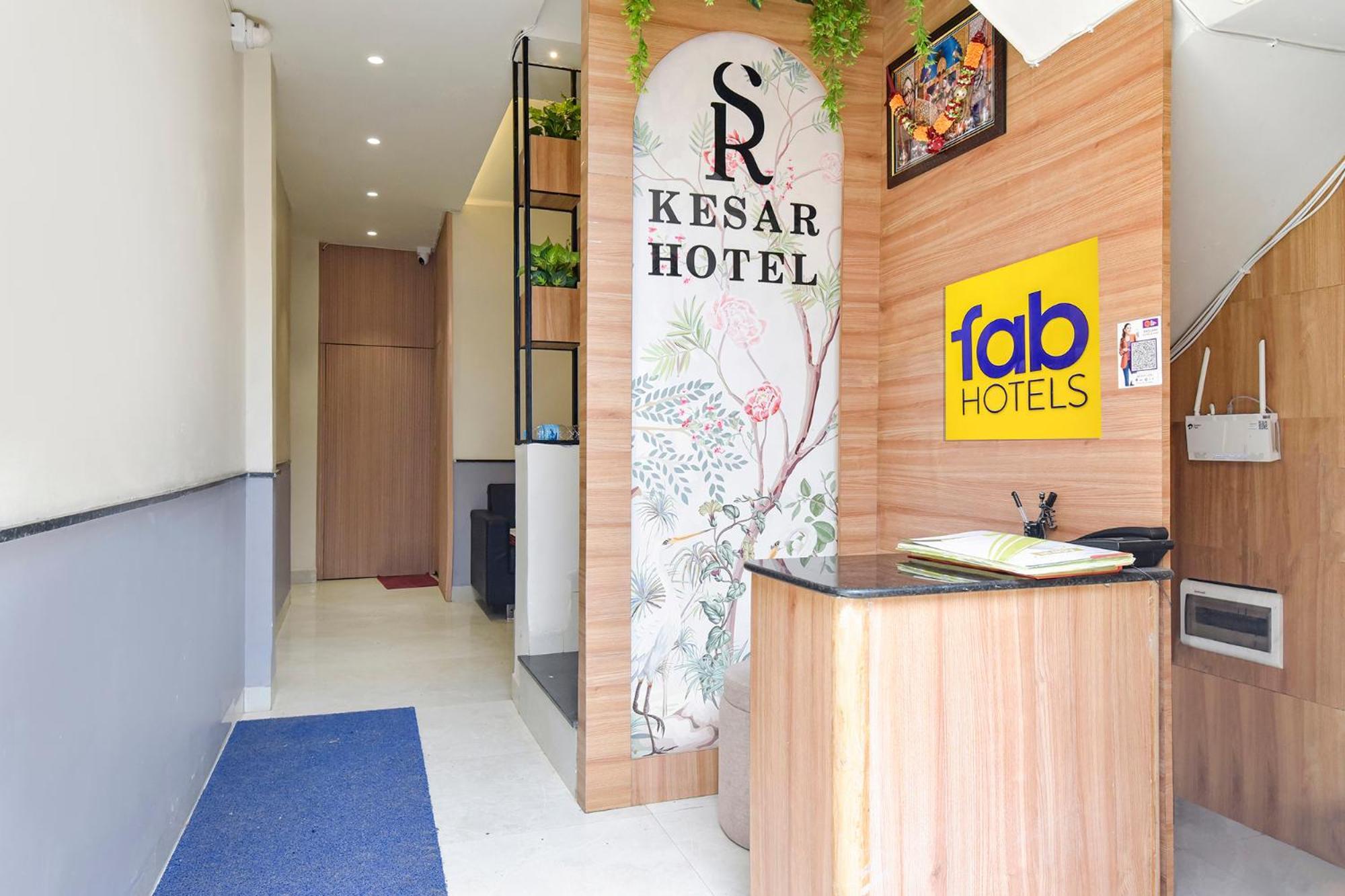 Hotel Fabhotel Kesar