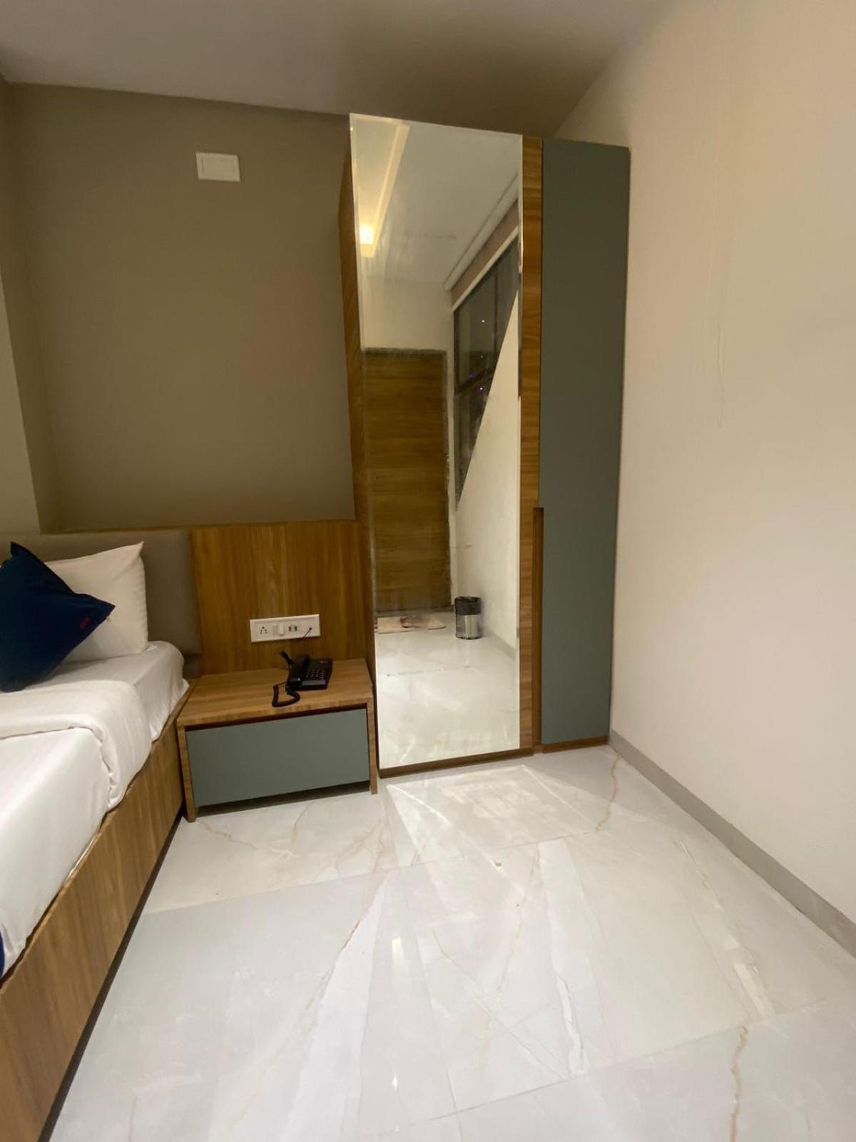 Hotel Jmb Height Indore