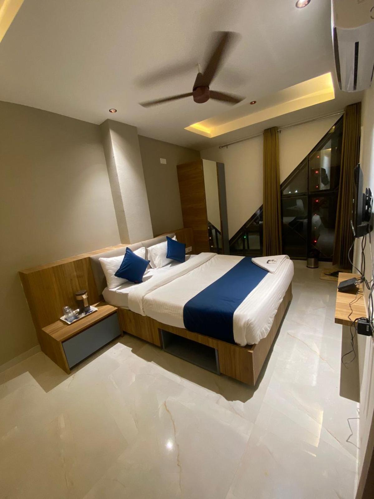 Hotel Jmb Height Indore