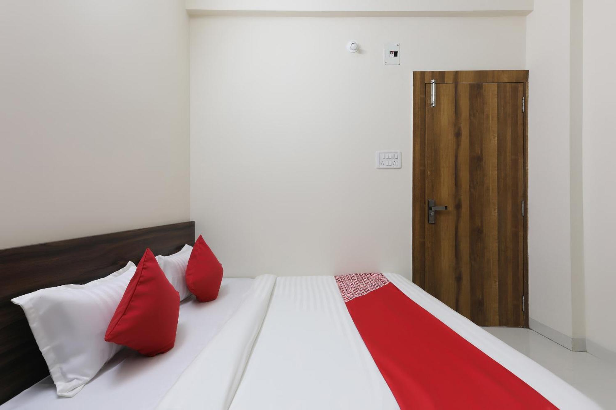 Hotel Super O La Flora 3*
