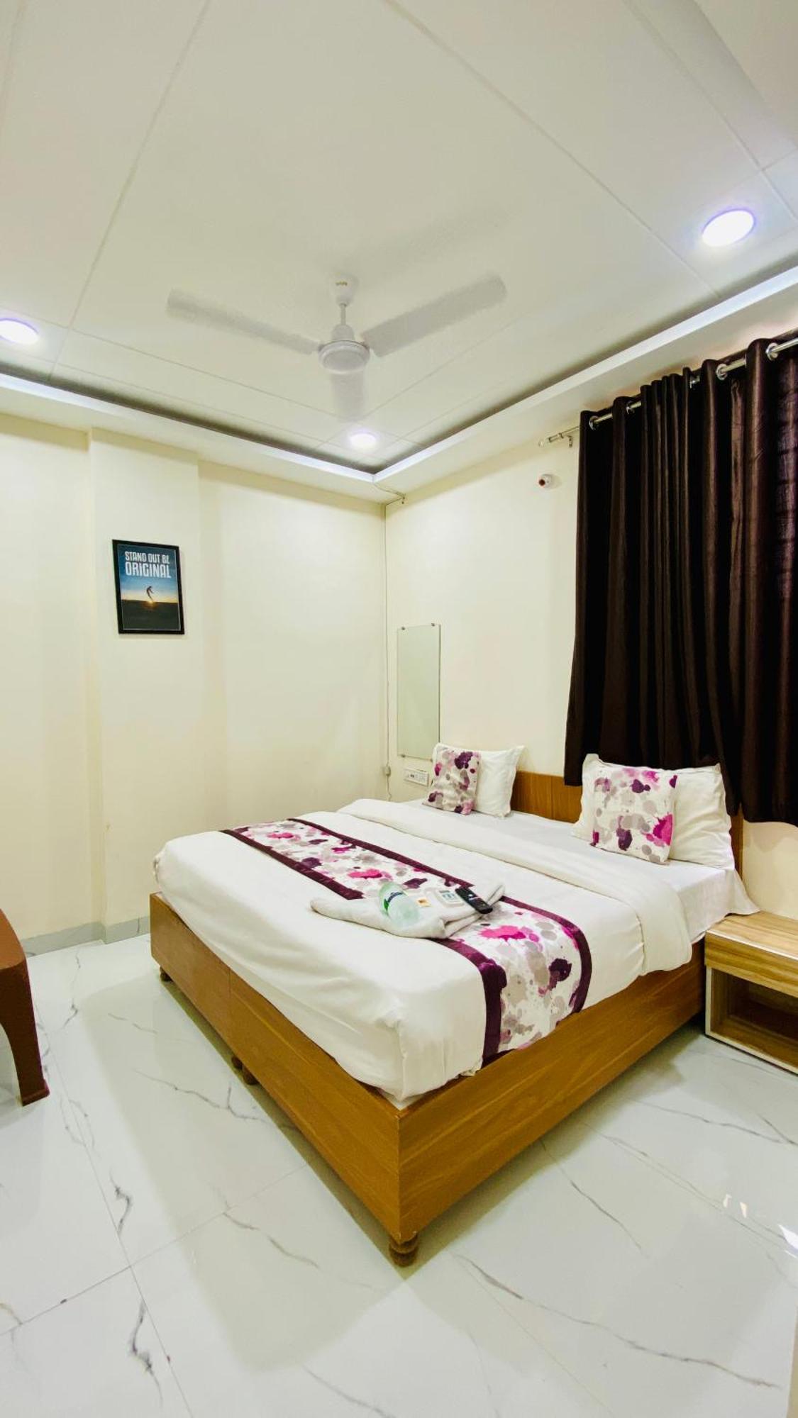 The Cressida 4* Indore