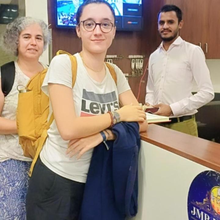 Lakshya Sheesh Mahal Hotel Indore
