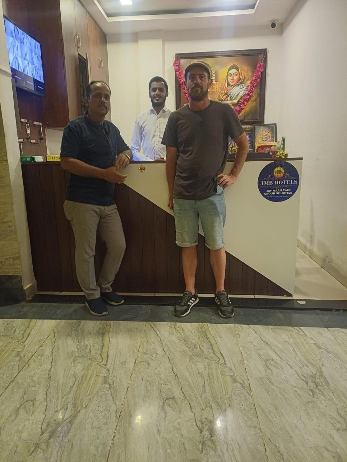 Hotel Lakshya Sheesh Mahal 2*