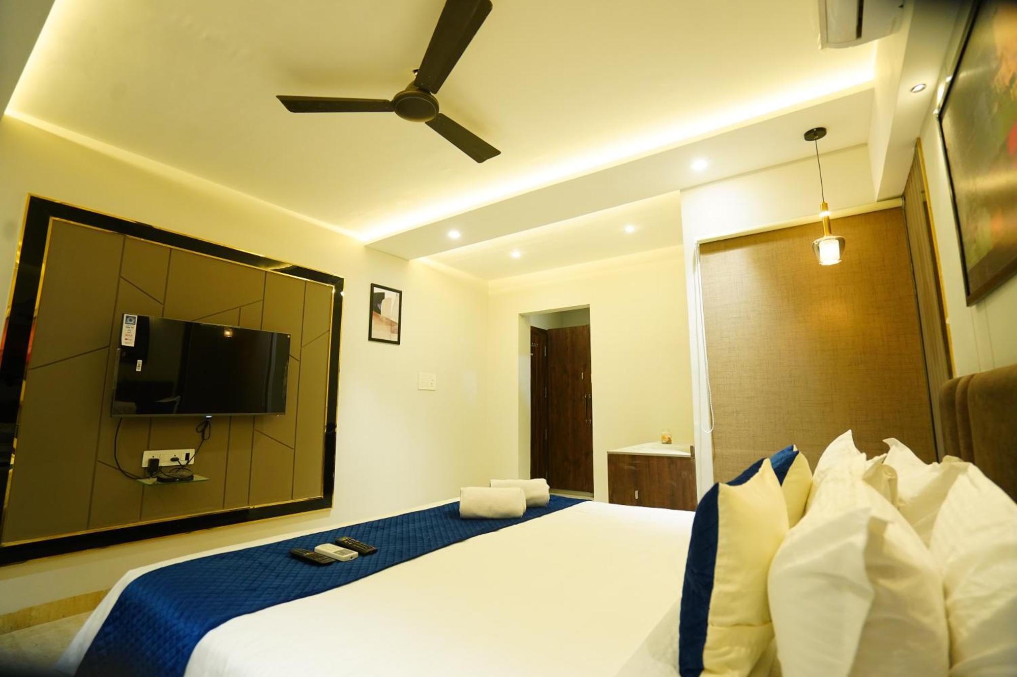 North Side Hotel 3*