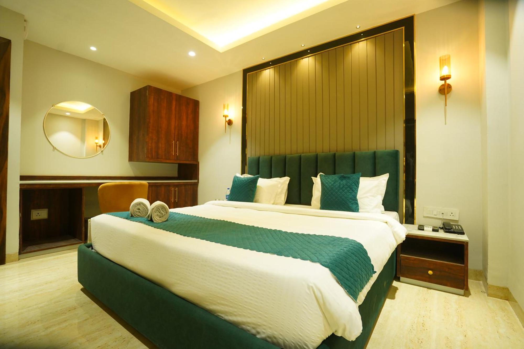 North Side Hotel 3*
