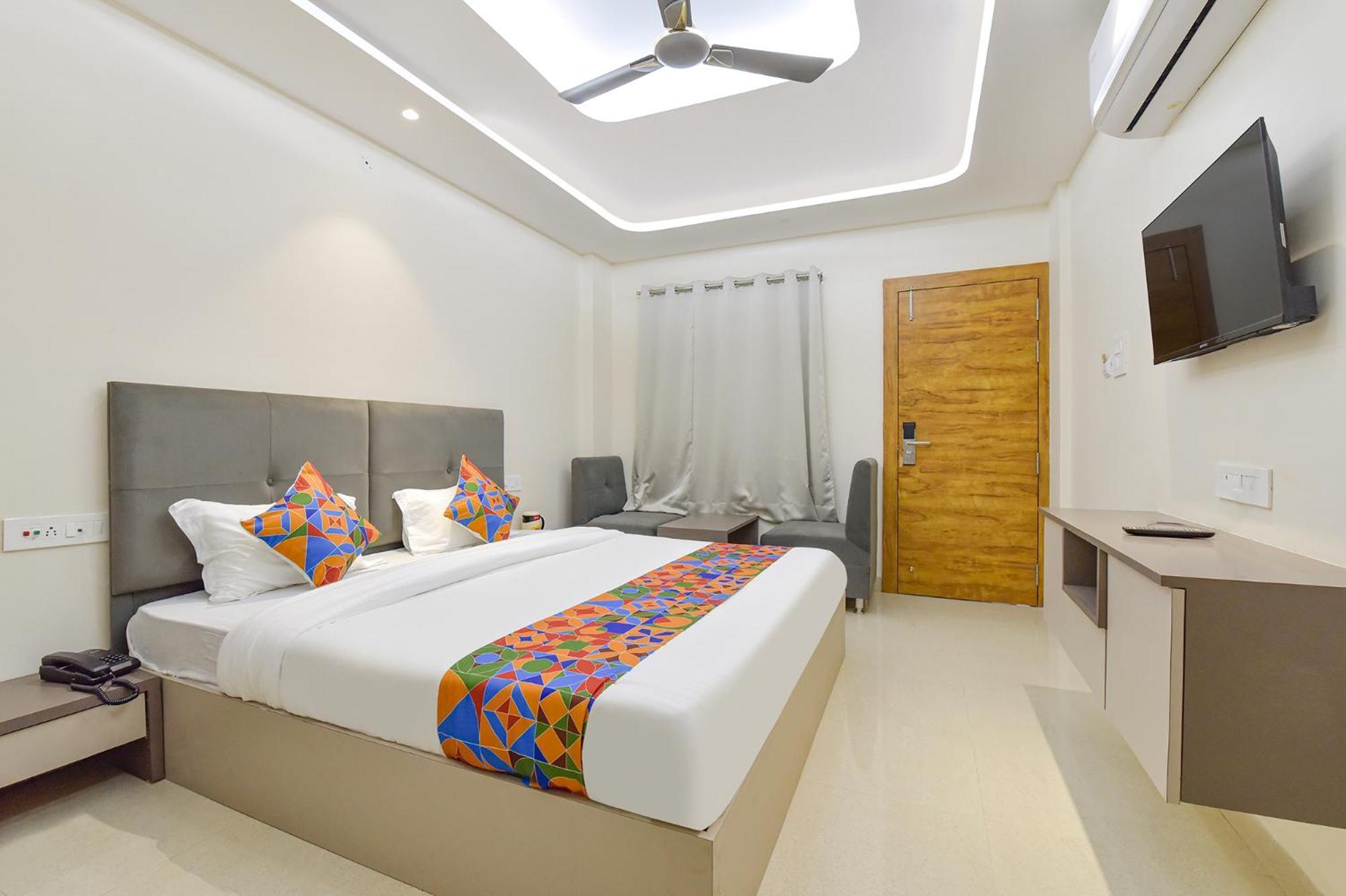 Fabhotel Synergy Indore