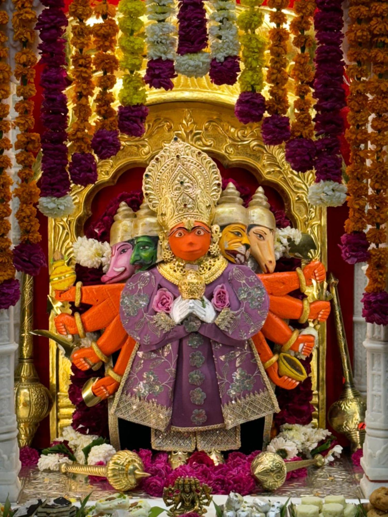 Sajanshree 3*