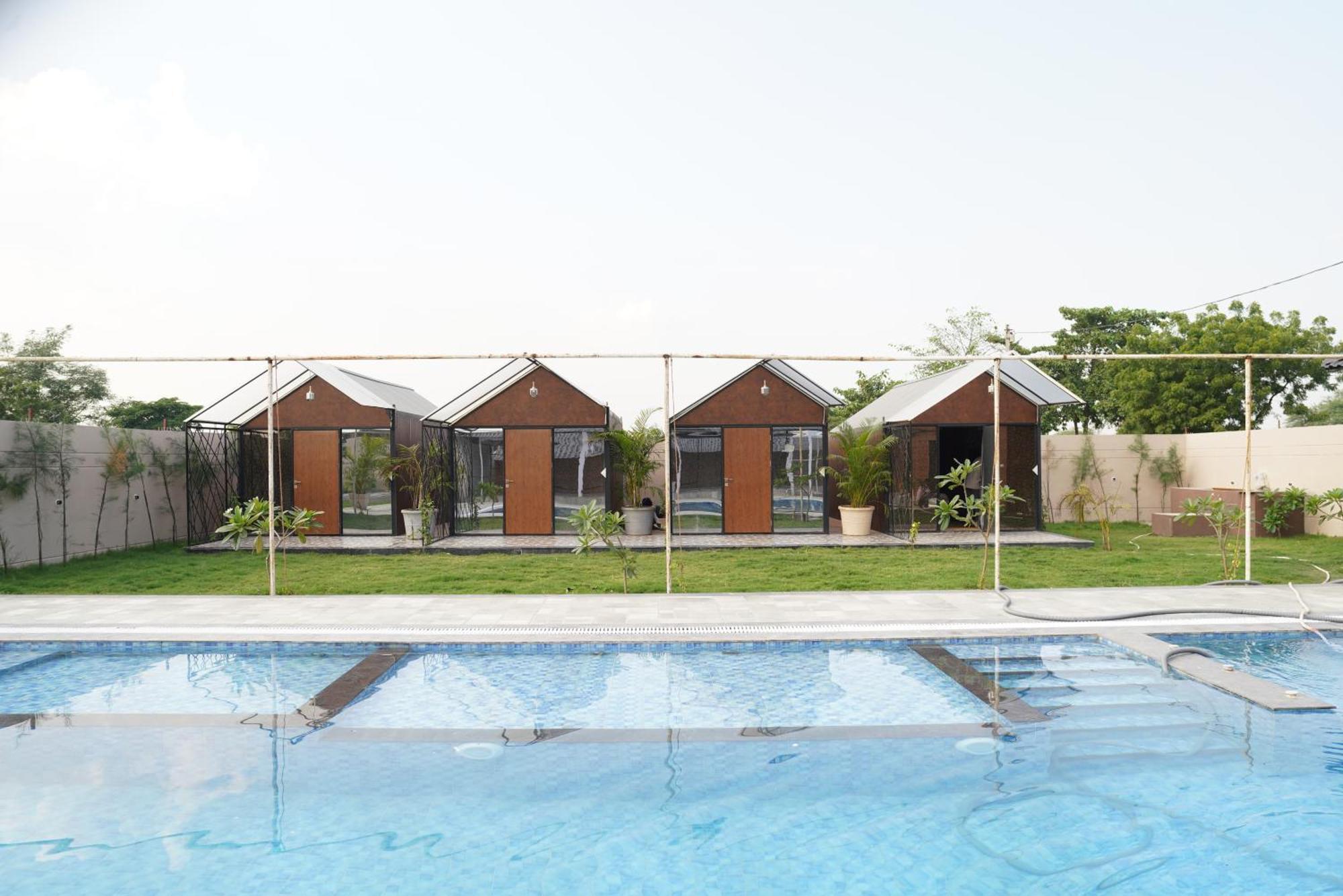 Resort Great Escape Club *
