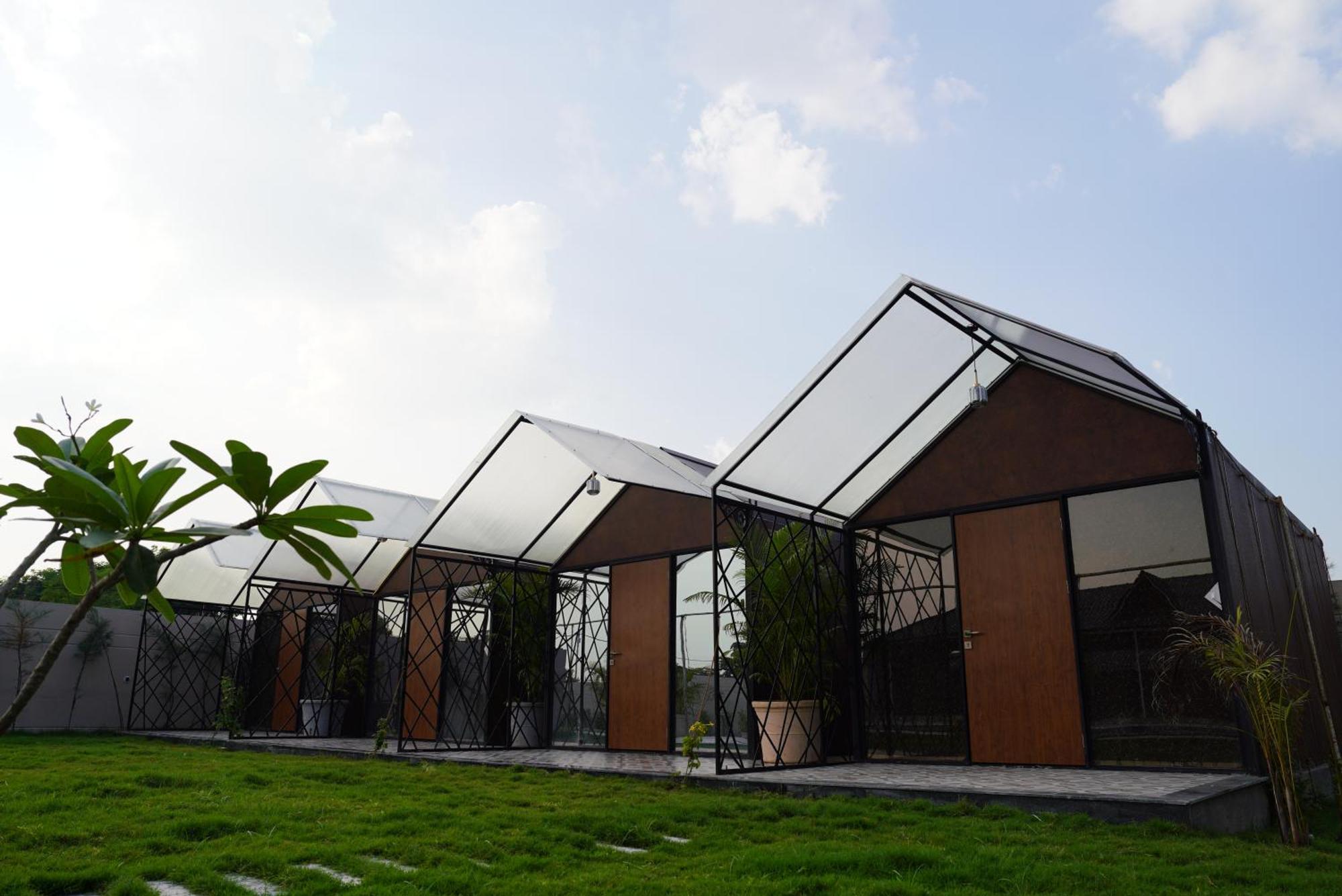 Resort Great Escape Club Indore