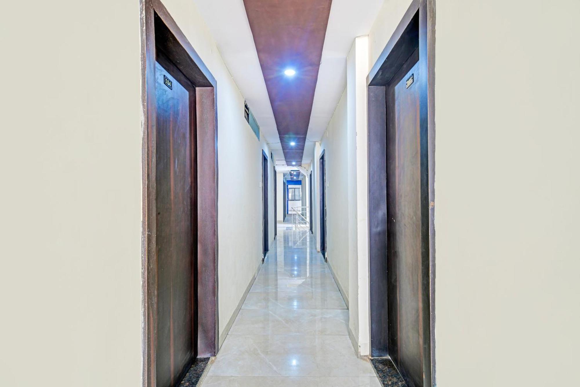 O Paradise Hotel 3*