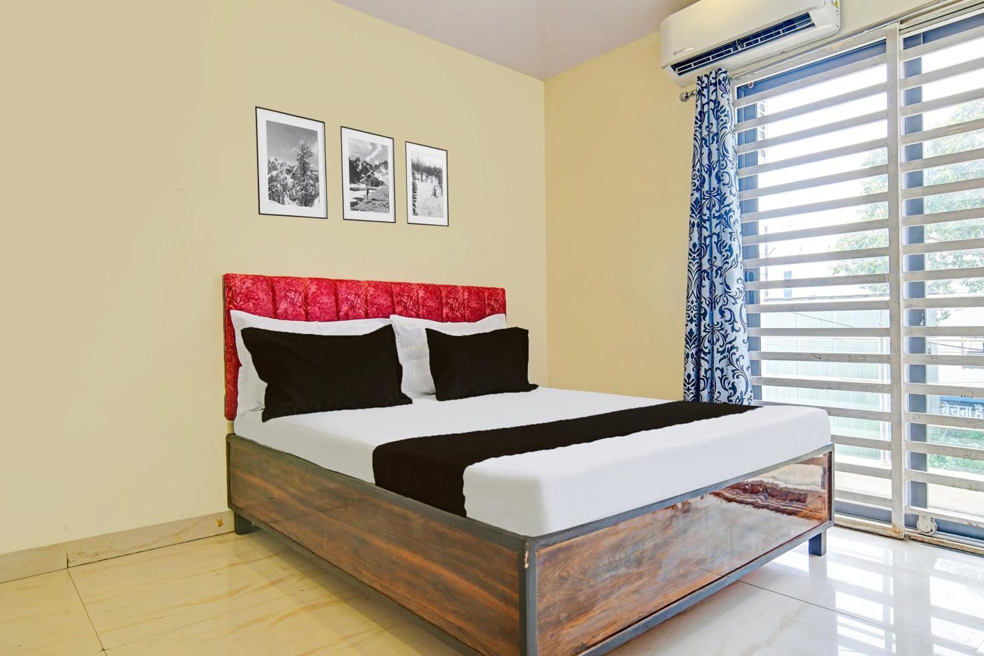 Hotel O Paradise 3*