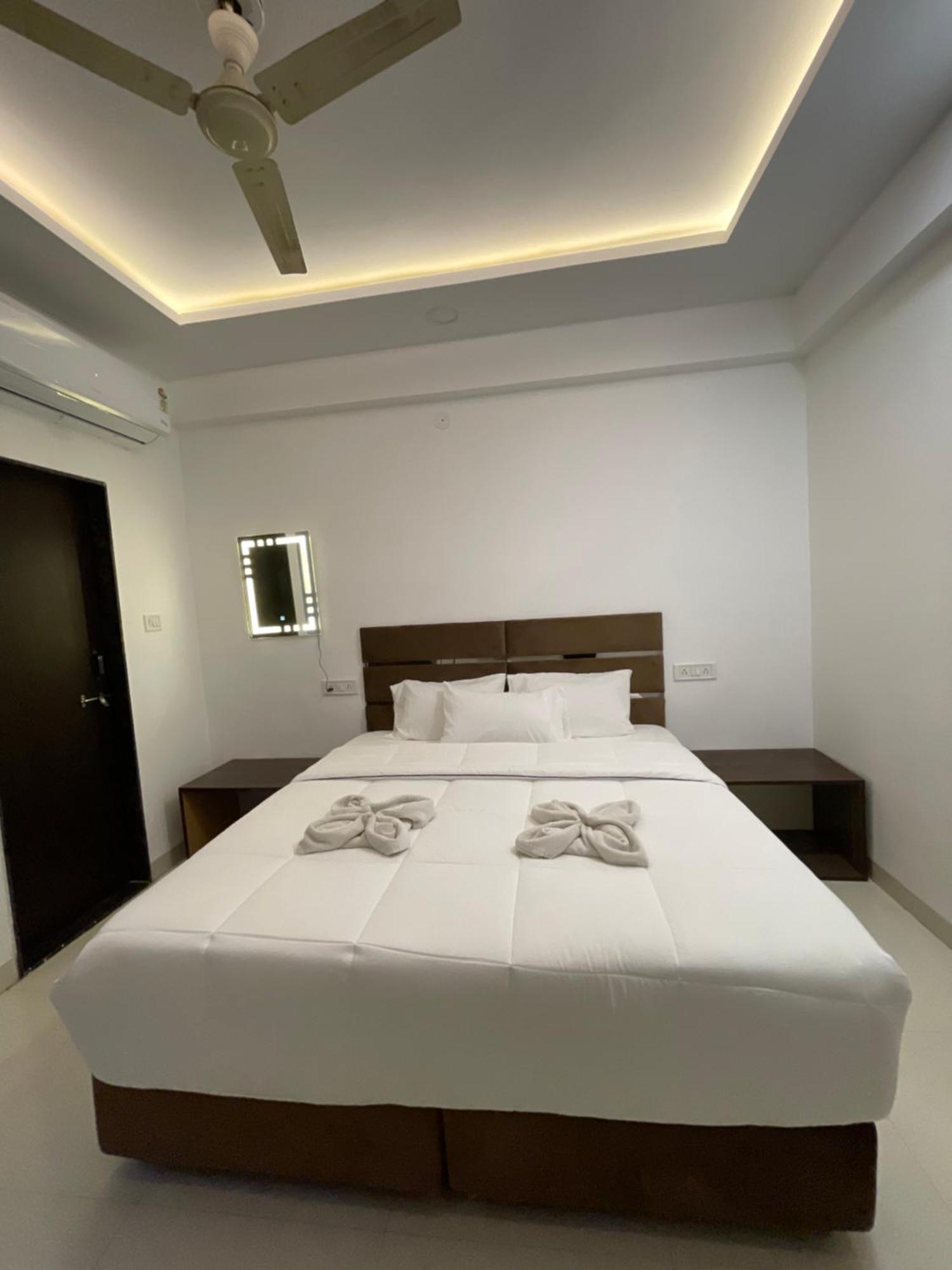Kiwi Vijaynagar Scheme 78 Indore