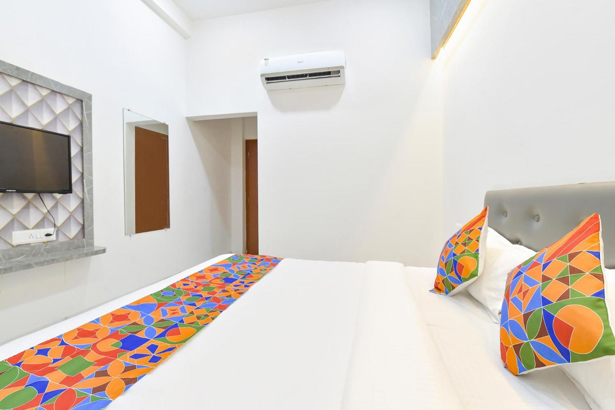 Fabhotel Grand Embassy Hotel Indore