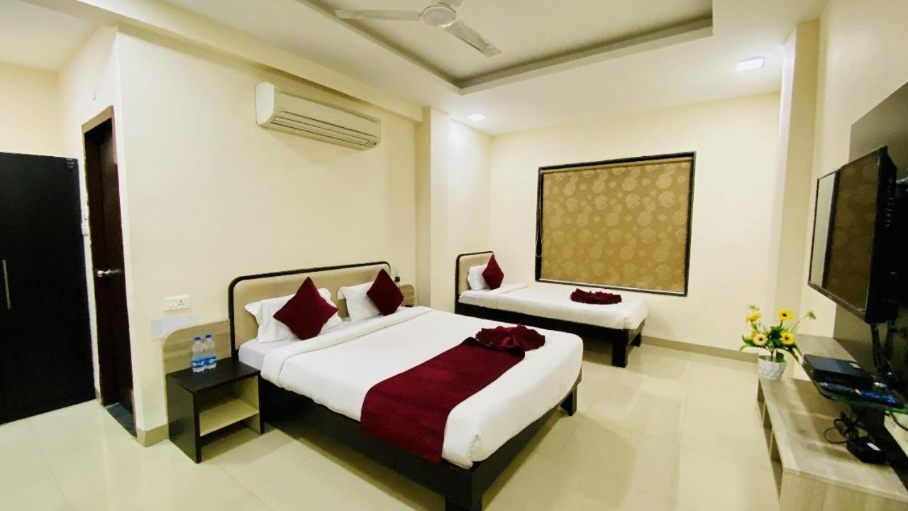 The Richi Rich And Hotel