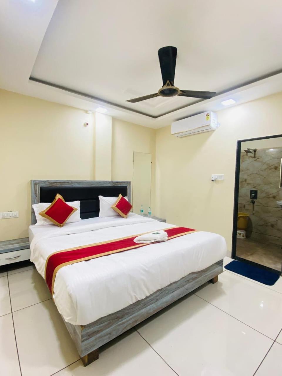 Parthika Palace Hotel