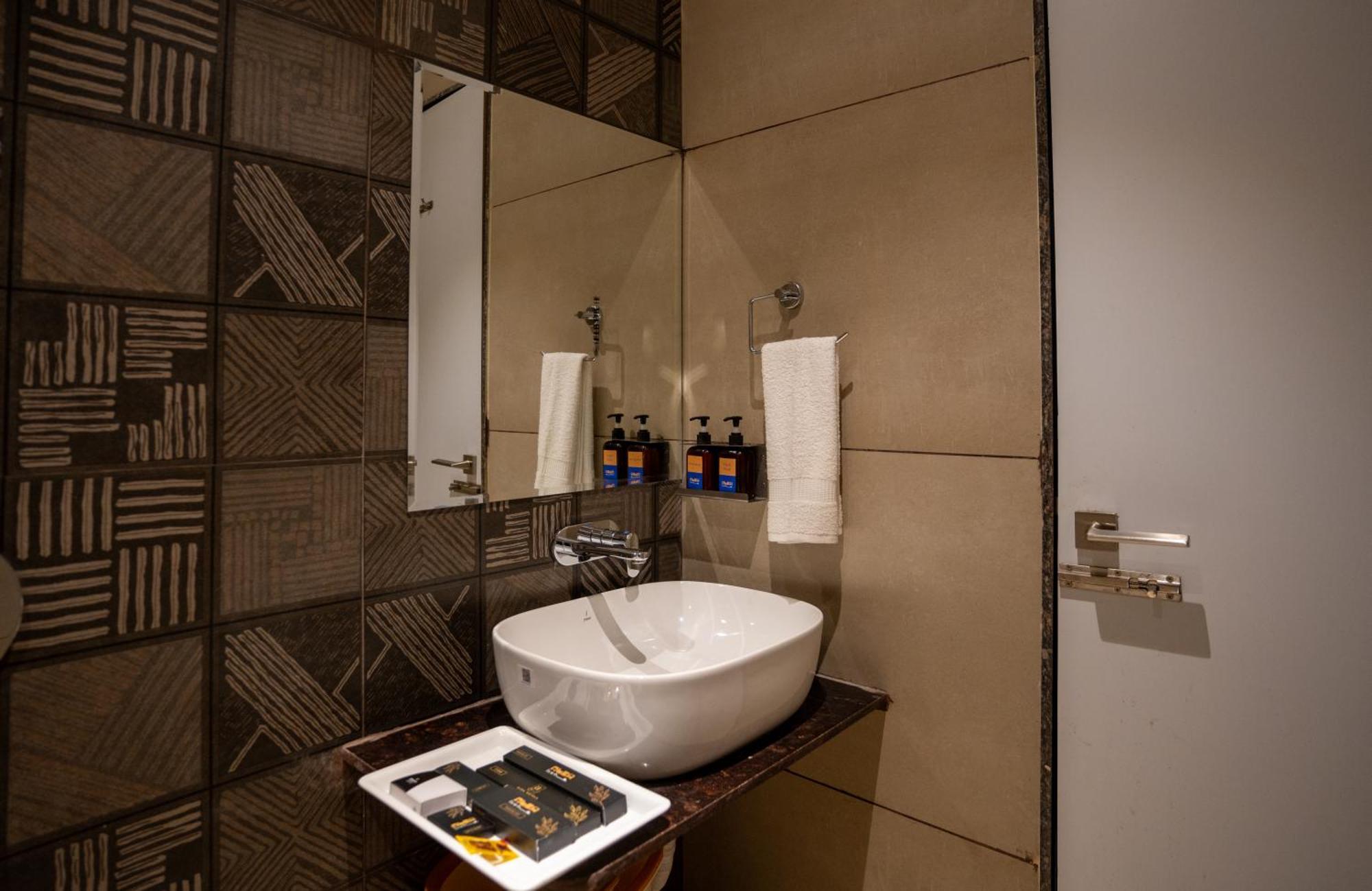 Alba Inn, Hotel Indore