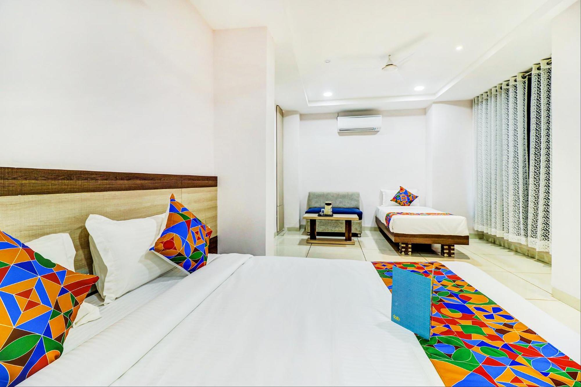 Fabhotel Meera Palace Indore