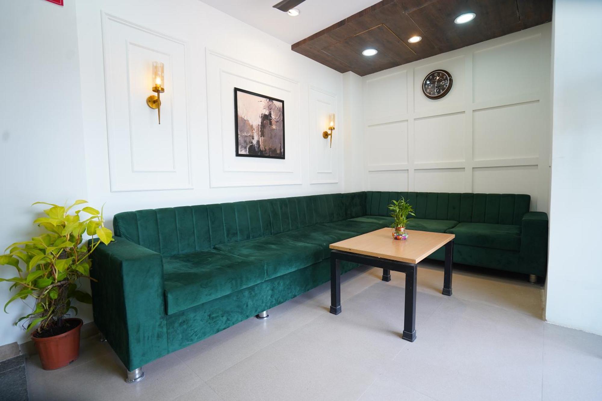 North Side Hotel 3*