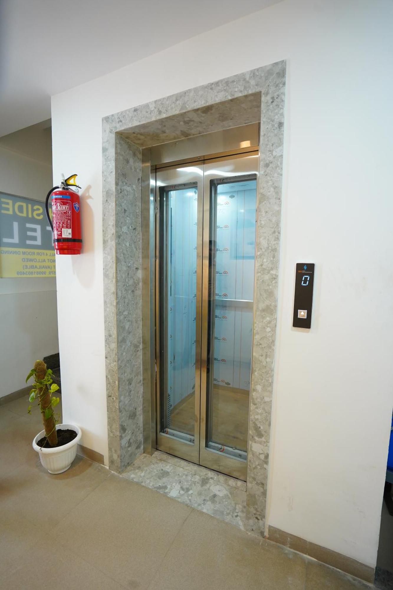 North Side Hotel 3*