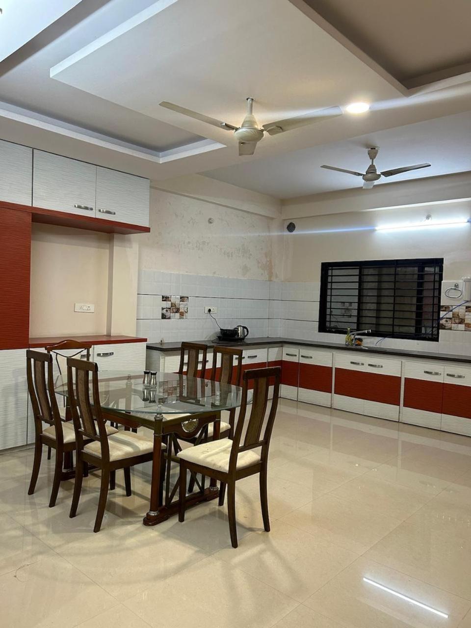 Satyabhama Homestay-pearl-luxury Two Bhk * Indore