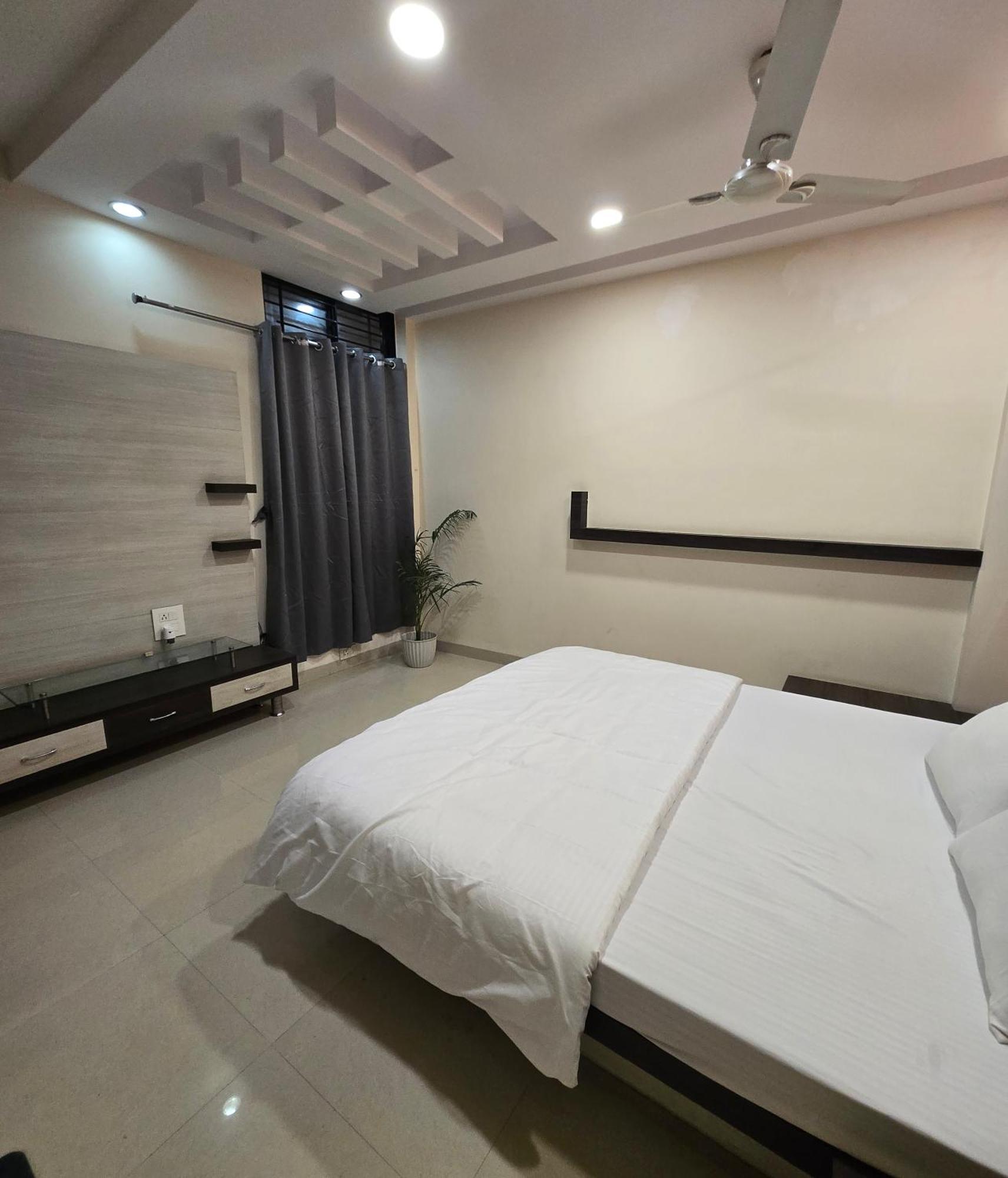 Satyabhama Homestay-pearl-luxury Two Bhk Indore