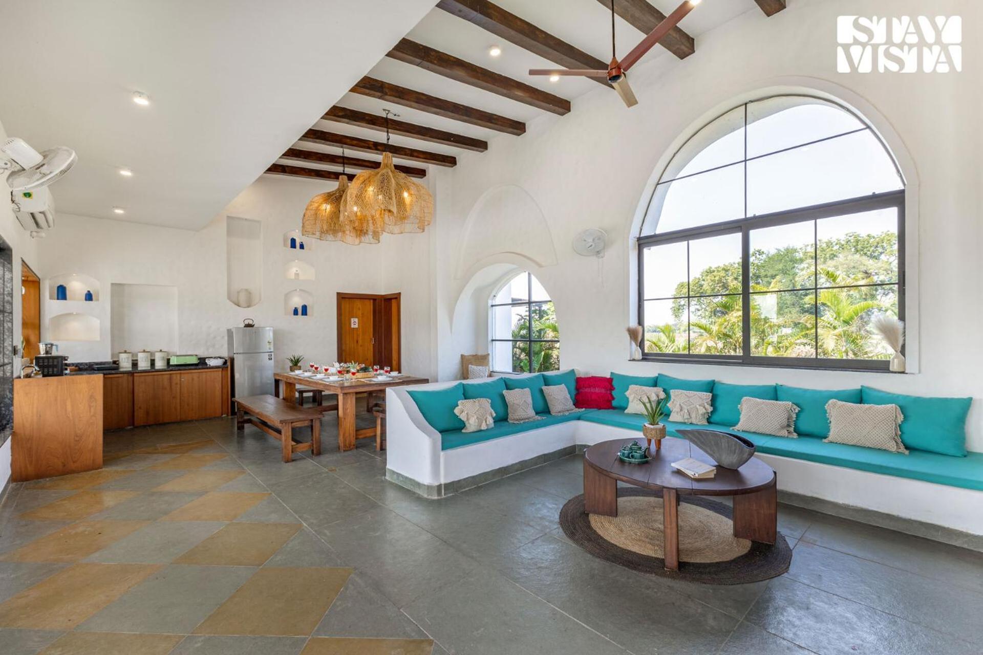Stayvista At Lotus By The With Pool, Bbq & Lawn