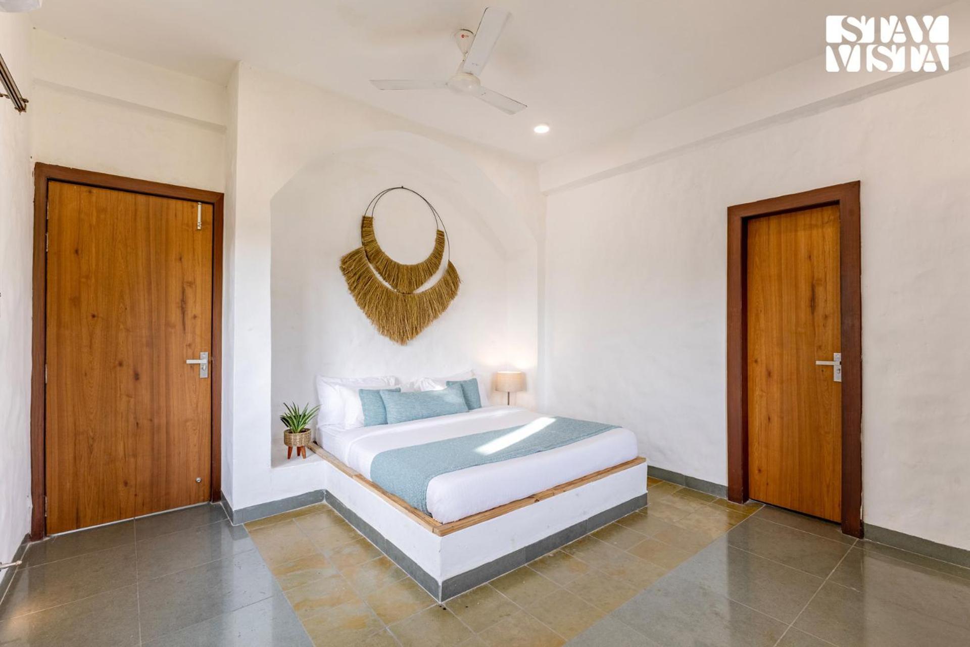 Stayvista At Lotus By The With Pool, Bbq & Lawn Villa *