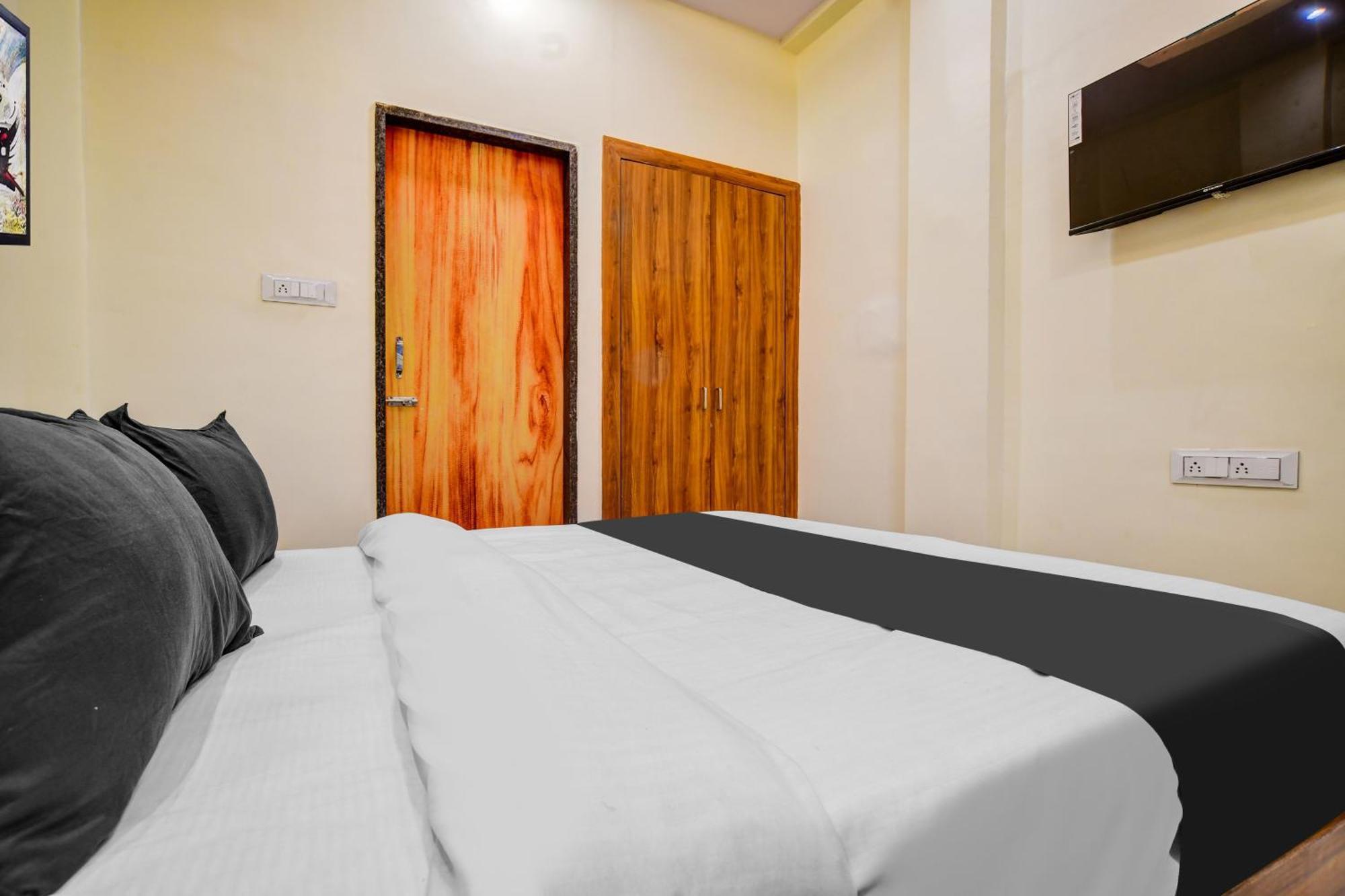 Hotel O Mango 3*